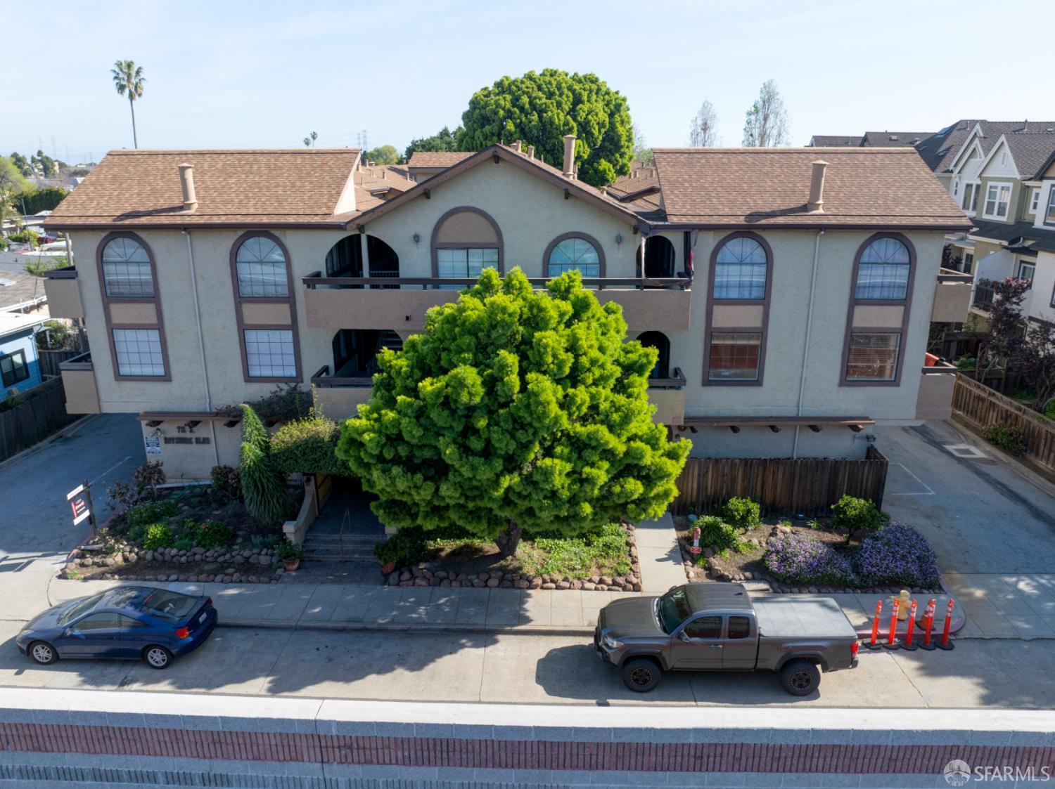 Front Image Thumbnail for SF426115620