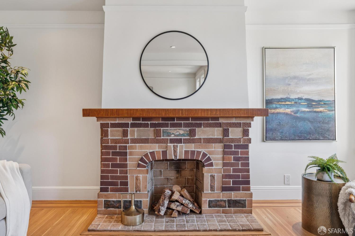 Detail Gallery Image 4 of 25 For 175 Sweeny St, San Francisco,  CA 94134 - 2 Beds | 1 Baths