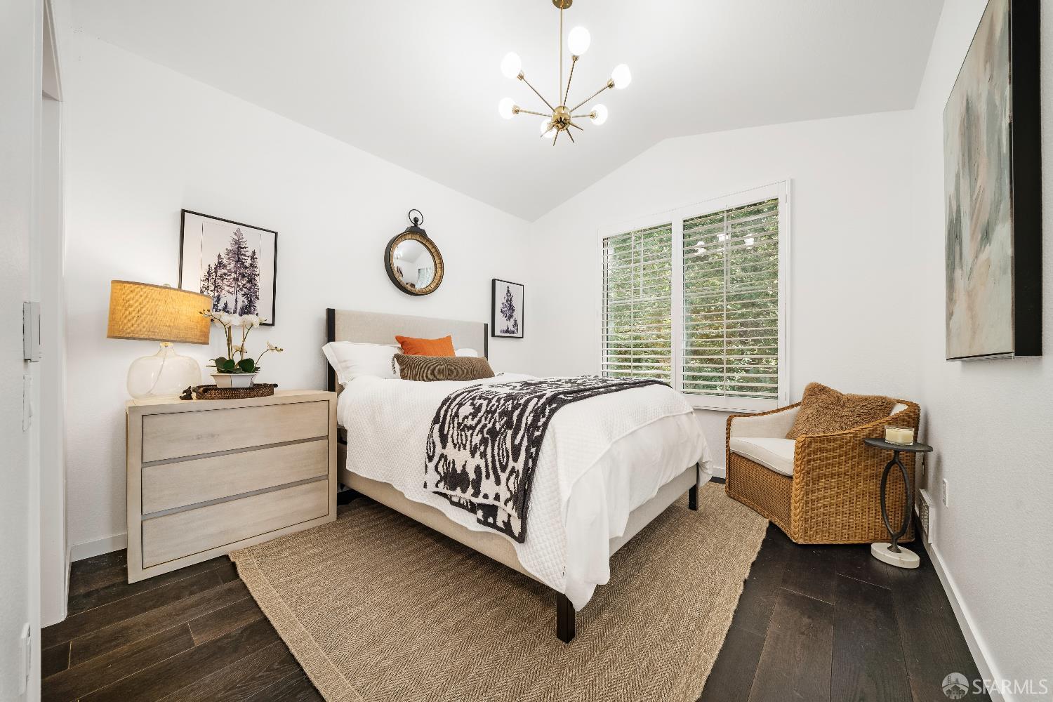 Detail Gallery Image 19 of 34 For 180 Caldecott Ln #314,  Oakland,  CA 94618 - 1 Beds | 1 Baths