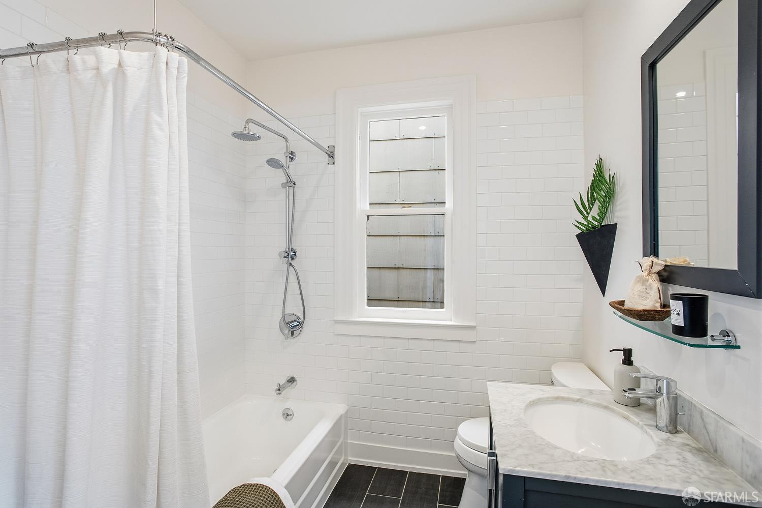 Detail Gallery Image 14 of 32 For 768 De Haro St, San Francisco,  CA 94107 - 2 Beds | 2 Baths
