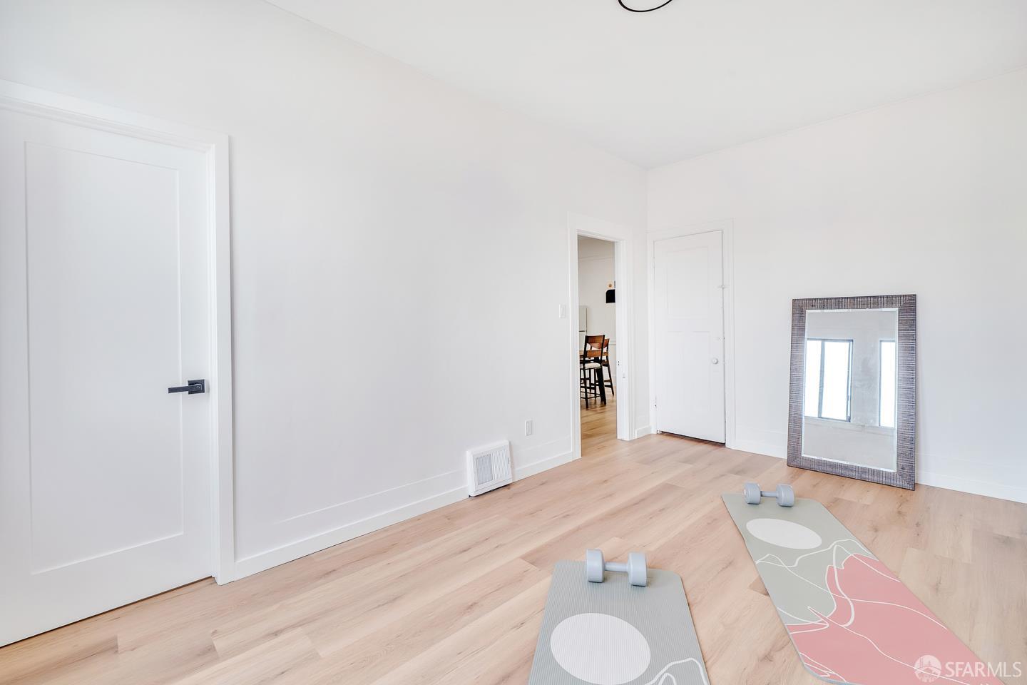 Detail Gallery Image 19 of 36 For 1614 Balboa St, San Francisco,  CA 94121 - – Beds | – Baths