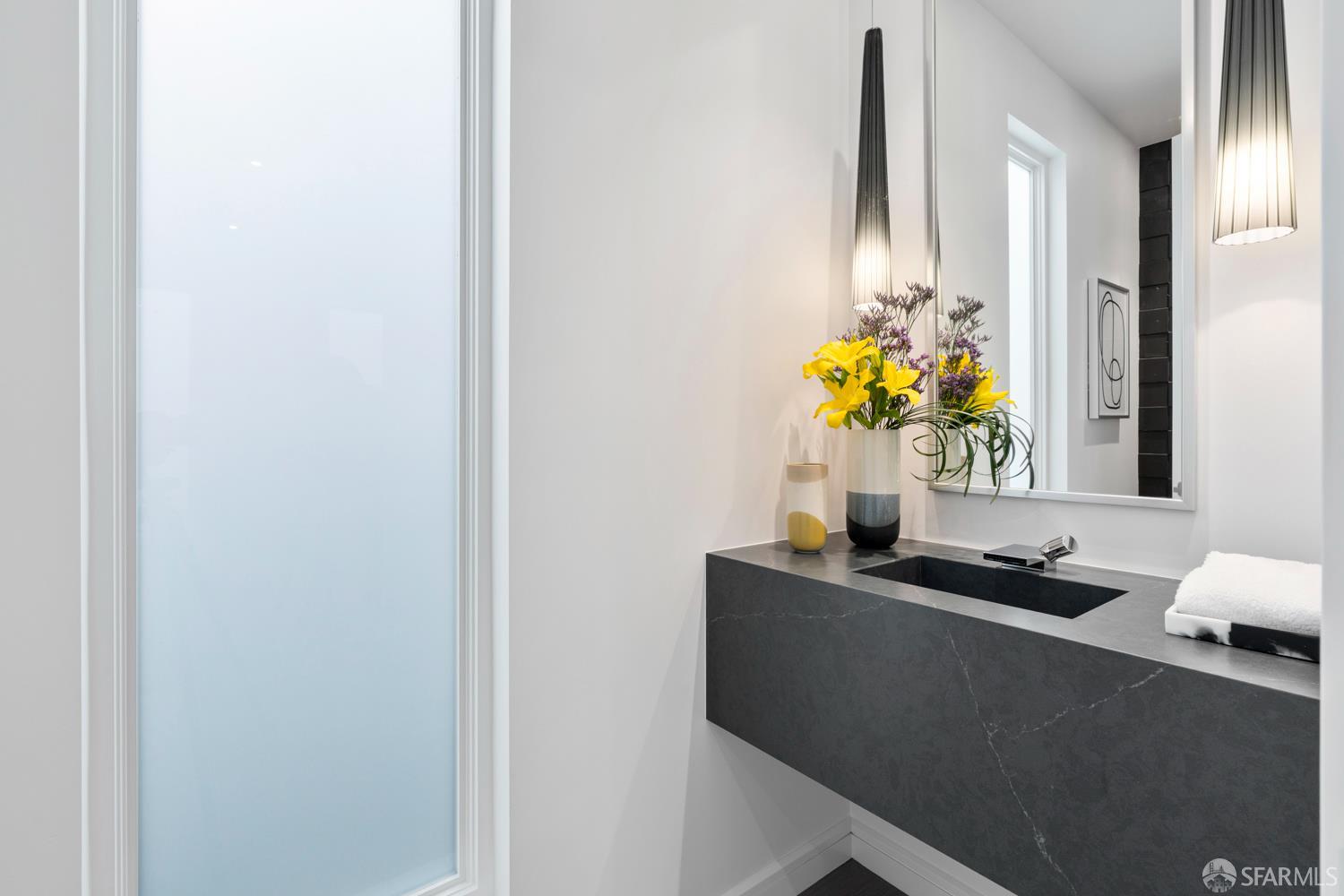 Detail Gallery Image 7 of 24 For 137 Parker Ave, San Francisco,  CA 94118 - 3 Beds | 3/1 Baths