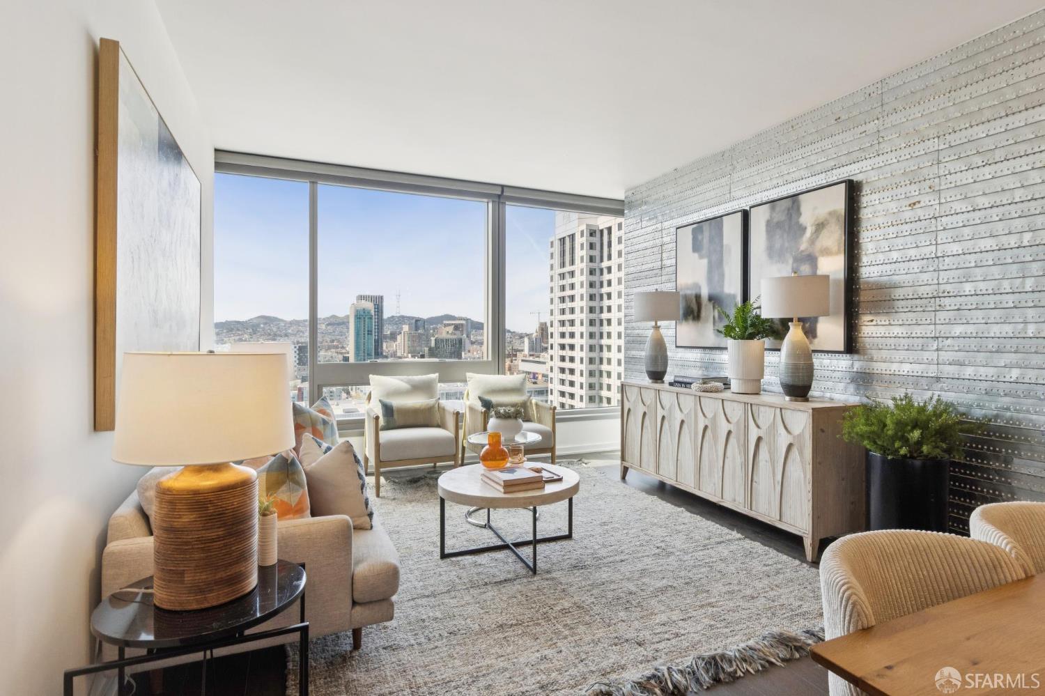 Photo #3: 426105943 Listing: Photo #3