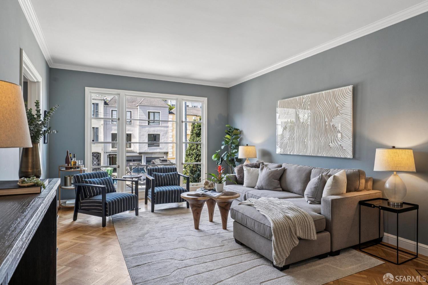 Detail Gallery Image 5 of 64 For 2062 10th Ave, San Francisco,  CA 94116 - 4 Beds | 2 Baths