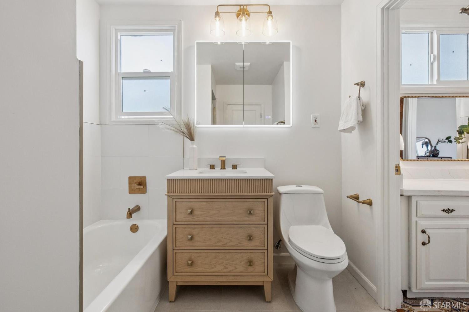 Detail Gallery Image 29 of 61 For 301 Crestlake Dr, San Francisco,  CA 94132 - 3 Beds | 3 Baths