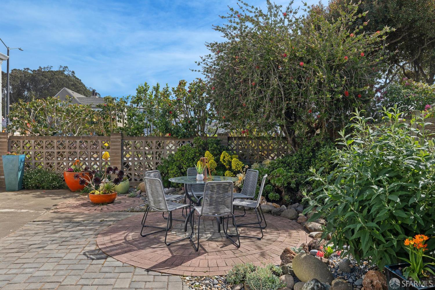 Detail Gallery Image 54 of 61 For 301 Crestlake Dr, San Francisco,  CA 94132 - 3 Beds | 3 Baths