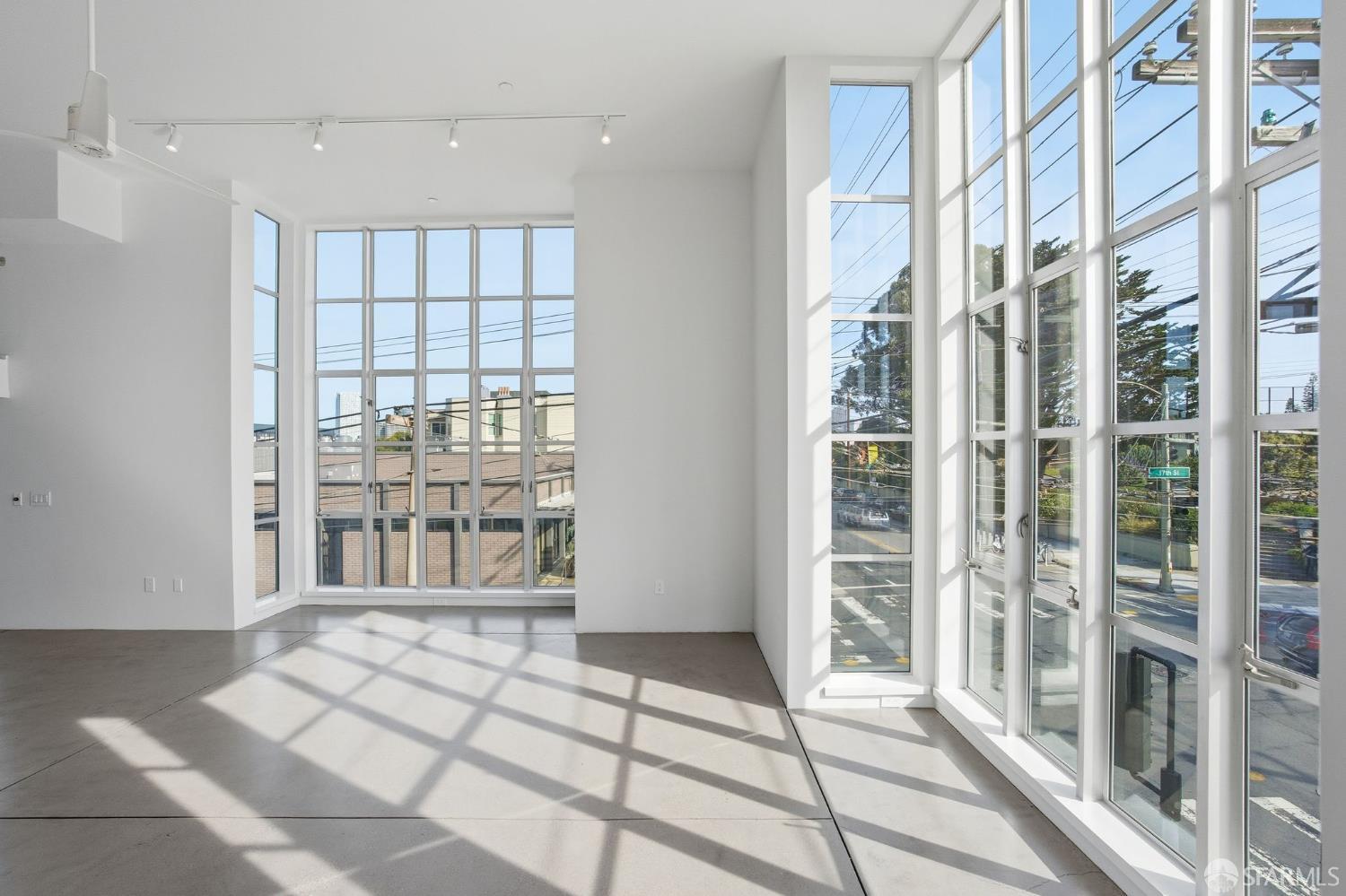 Detail Gallery Image 11 of 49 For 1800 Bryant St, San Francisco,  CA 94110 - 1 Beds | 2 Baths