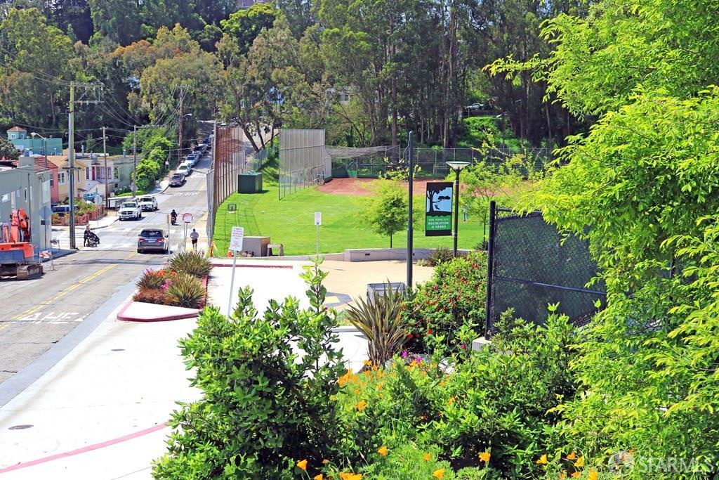 Detail Gallery Image 23 of 29 For 527 Congo St, San Francisco,  CA 94131 - 2 Beds | 1 Baths