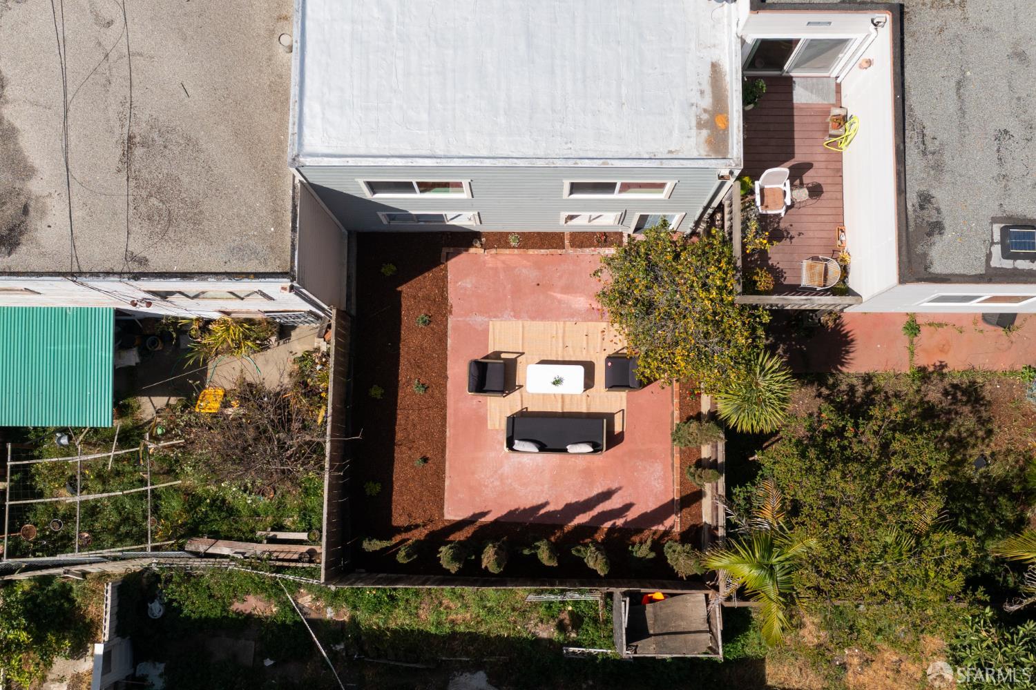 Detail Gallery Image 13 of 59 For 239 Sawyer St, San Francisco,  CA 94134 - 2 Beds | 1 Baths