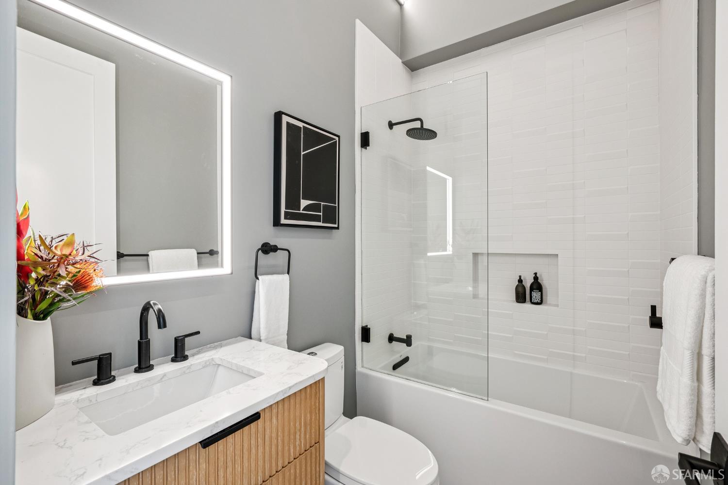 Detail Gallery Image 65 of 79 For 1827 33rd Ave, San Francisco,  CA 94122 - 4 Beds | 4 Baths