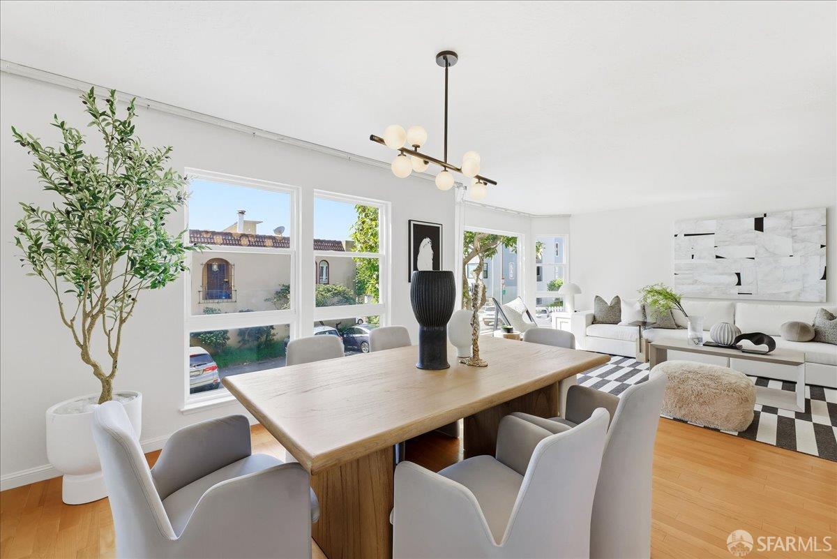 Detail Gallery Image 9 of 60 For 104 Dorado Ter, San Francisco,  CA 94112 - 5 Beds | 3/1 Baths