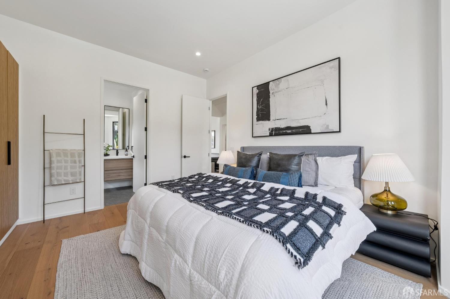 Photo #21: 426114756 Listing: Photo #21