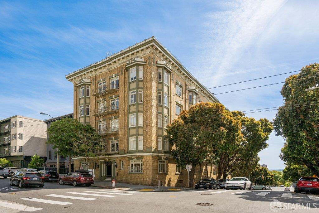 Photo #41: 426115967 Listing: Photo #41