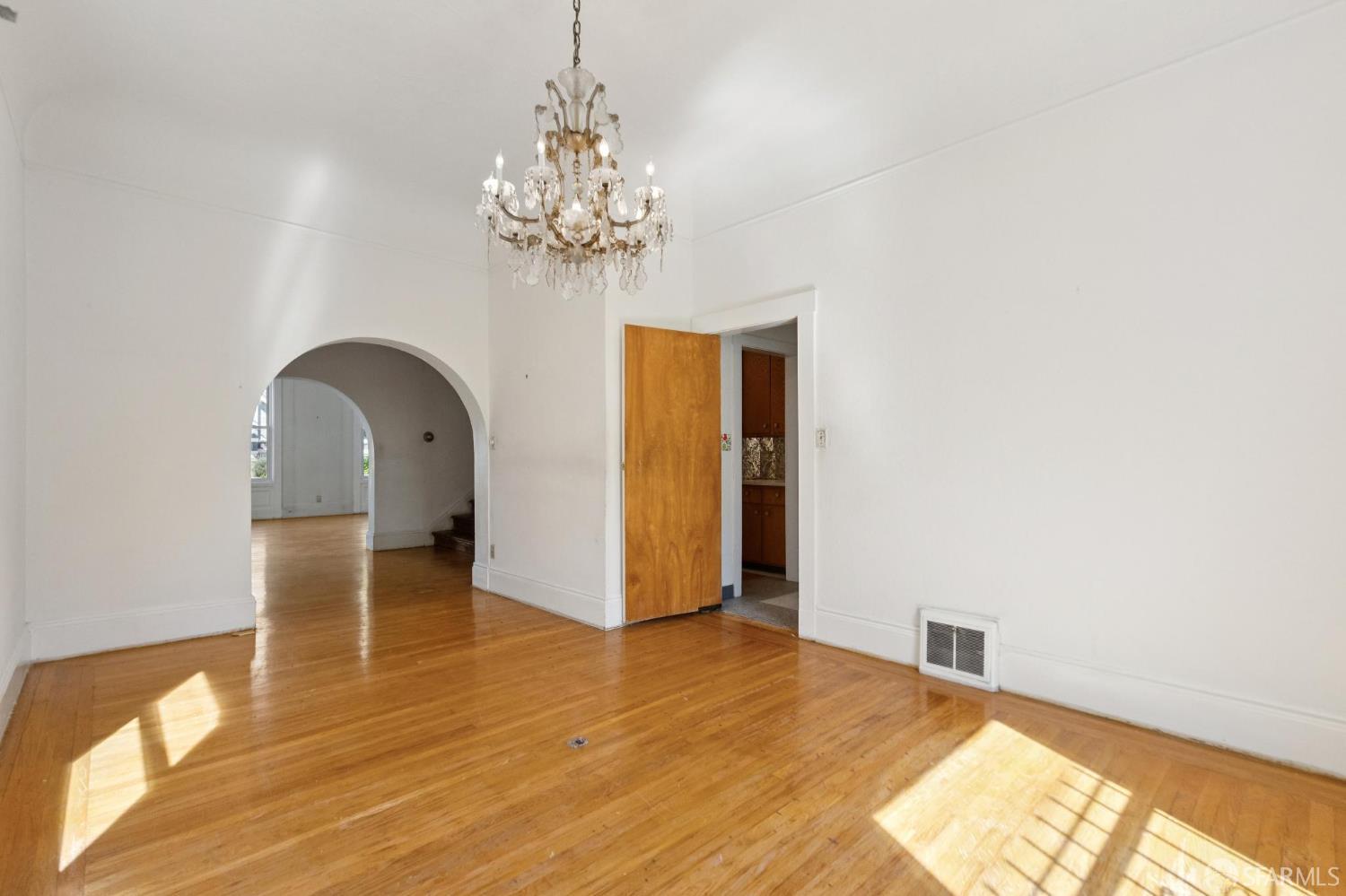 Detail Gallery Image 26 of 82 For 919 Fell St, San Francisco,  CA 94117 - 2 Beds | 1/2 Baths