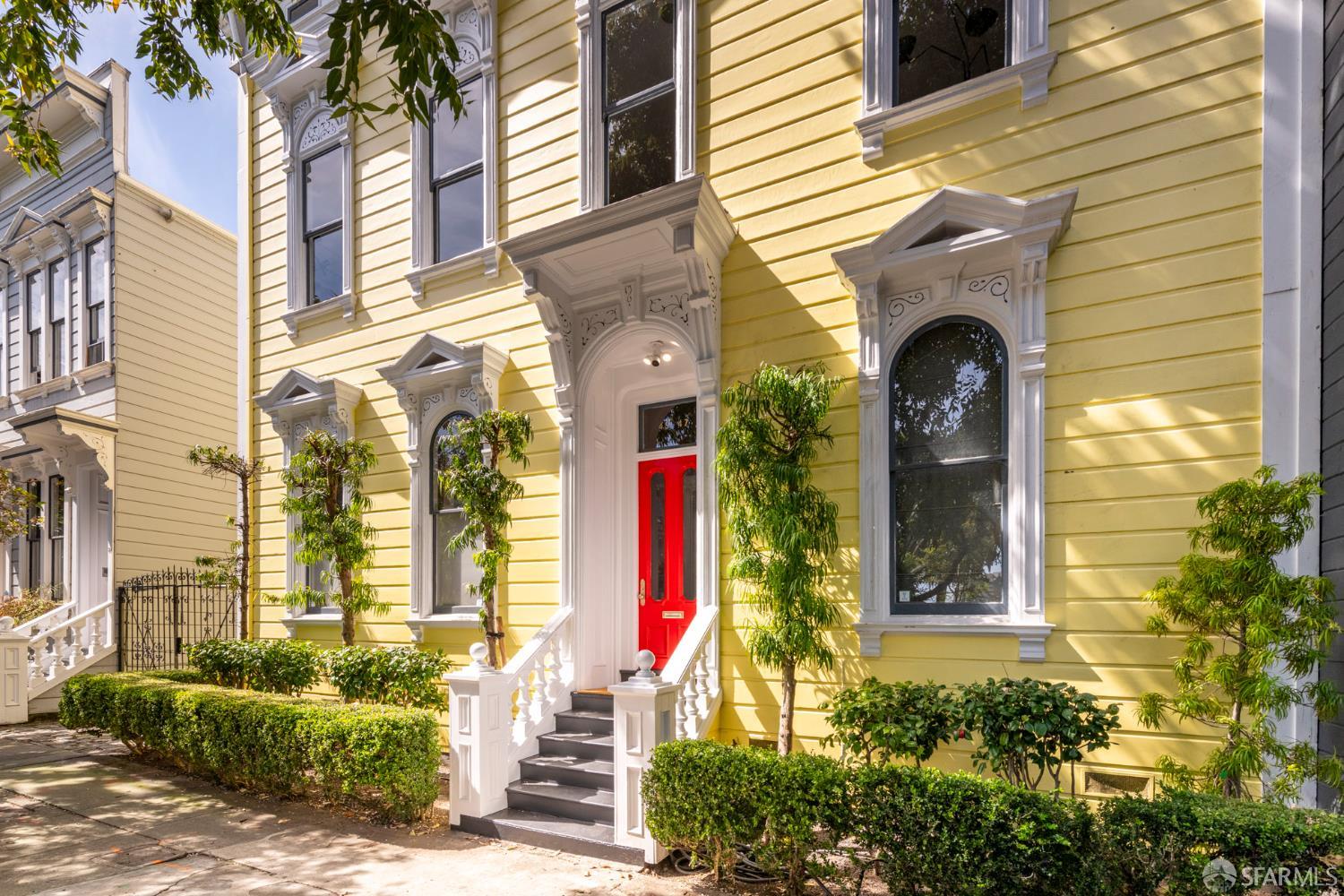 Photo #2: 426115979 Listing: Photo #2