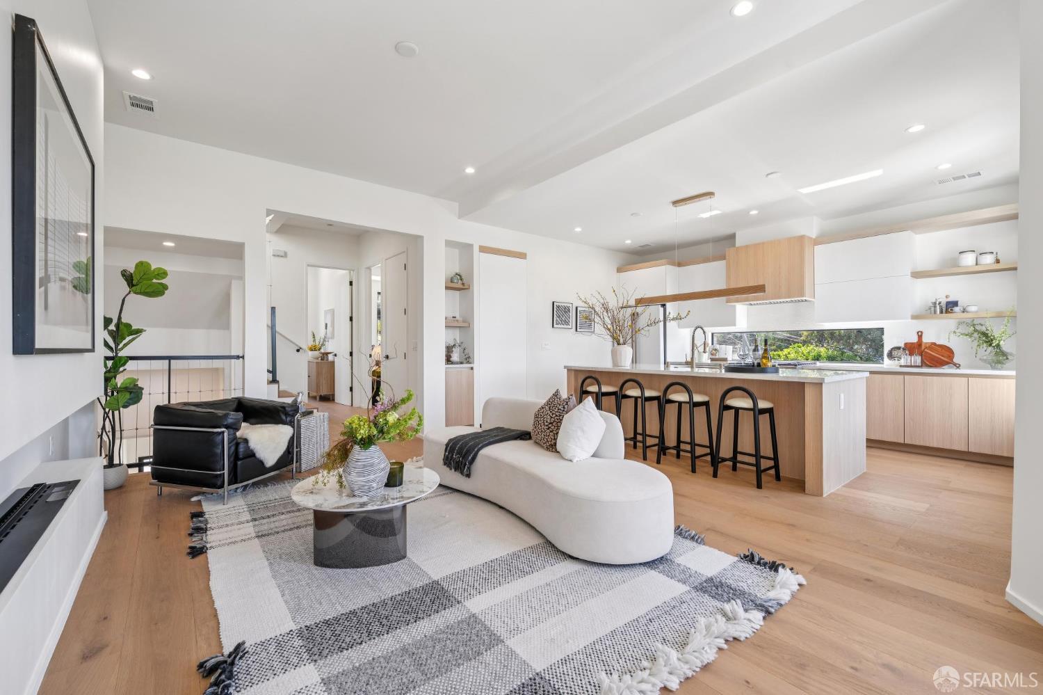 Photo #7: 426114756 Listing: Photo #7