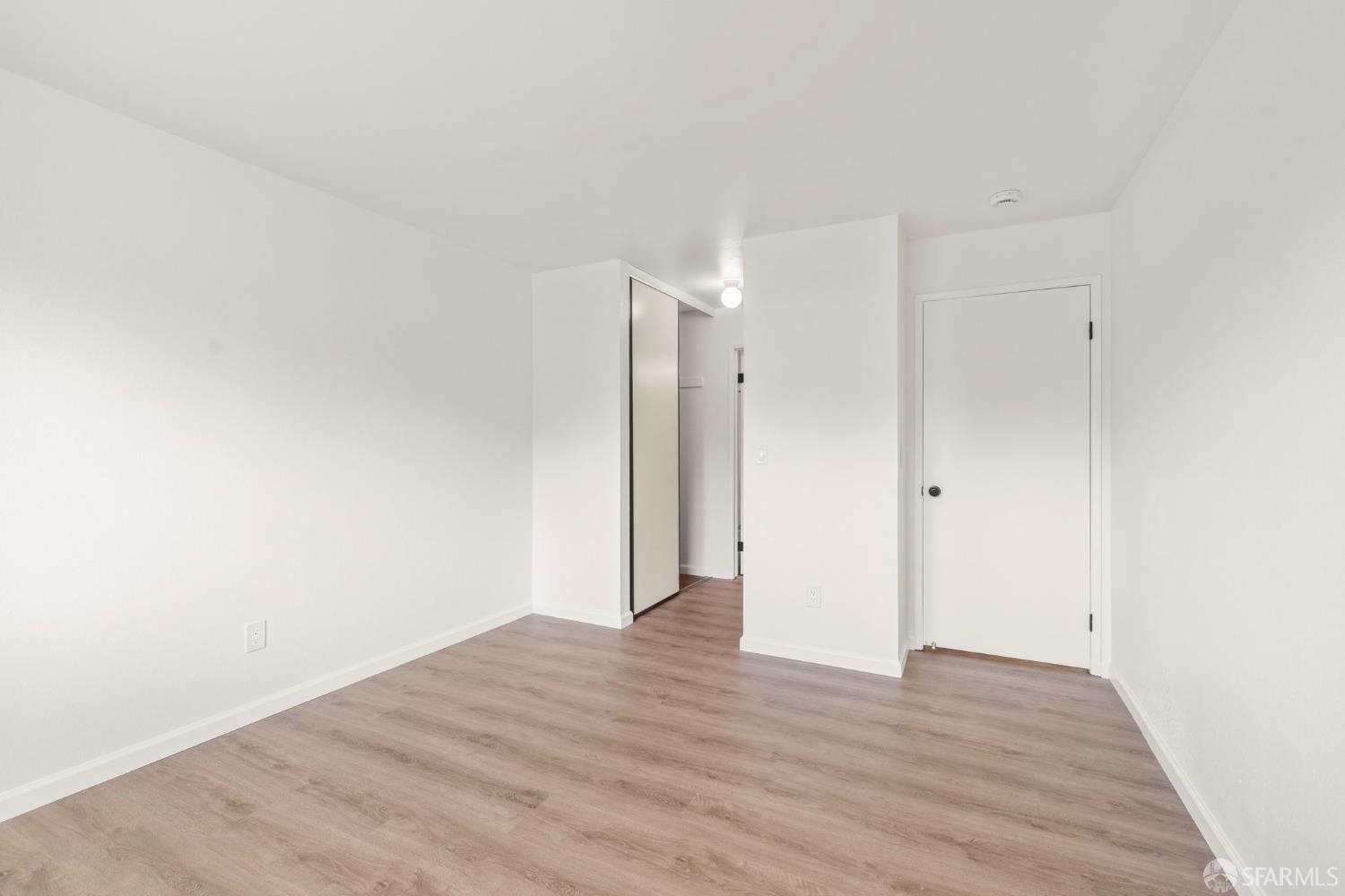 Detail Gallery Image 14 of 34 For 86 Crystal Cir, Hercules,  CA 94547 - 2 Beds | 2 Baths