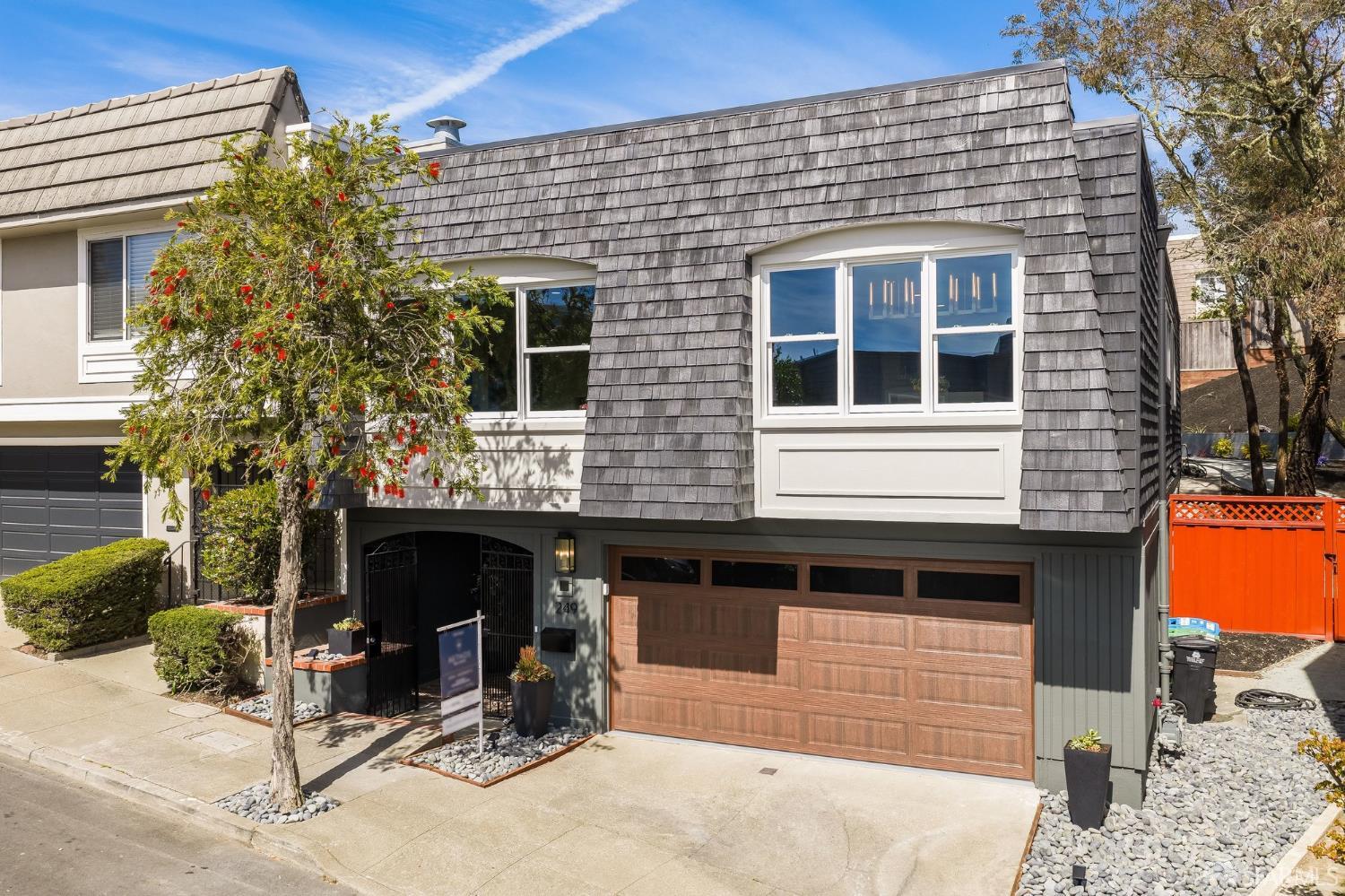 Detail Gallery Image 72 of 77 For 249 Gold Mine Dr, San Francisco,  CA 94131 - 4 Beds | 3 Baths