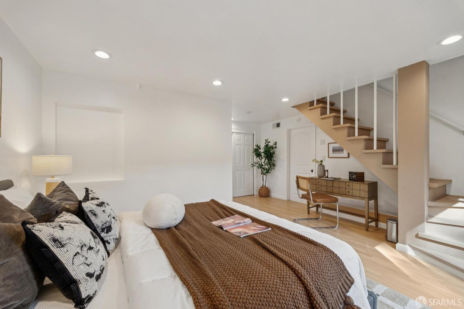 Detail Gallery Image 55 of 59 For 2031 Pinecrest Dr, San Bruno,  CA 94066 - 5 Beds | 4 Baths