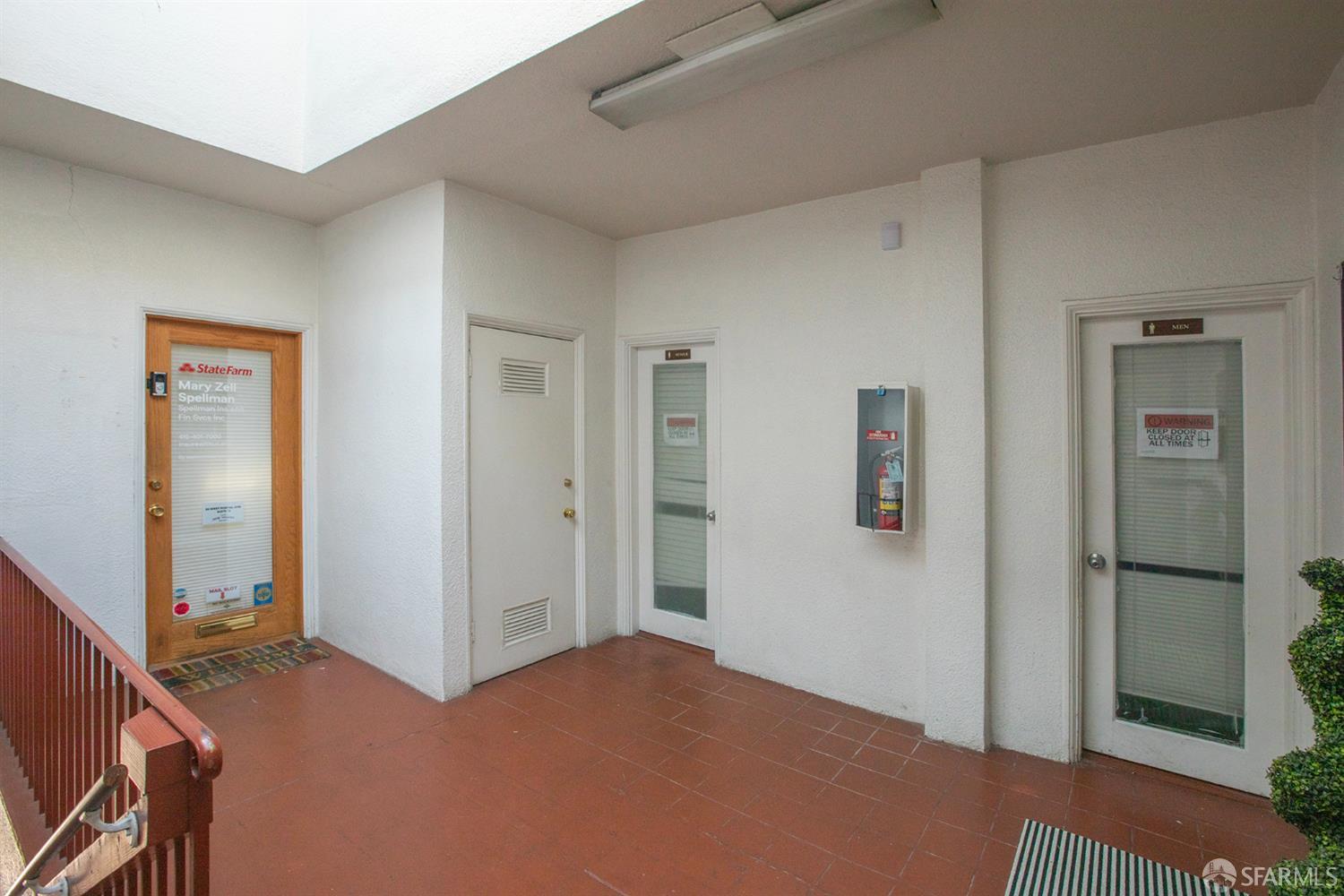 Detail Gallery Image 11 of 13 For 24 West Portal Ave, San Francisco,  CA 94127 - – Beds | – Baths