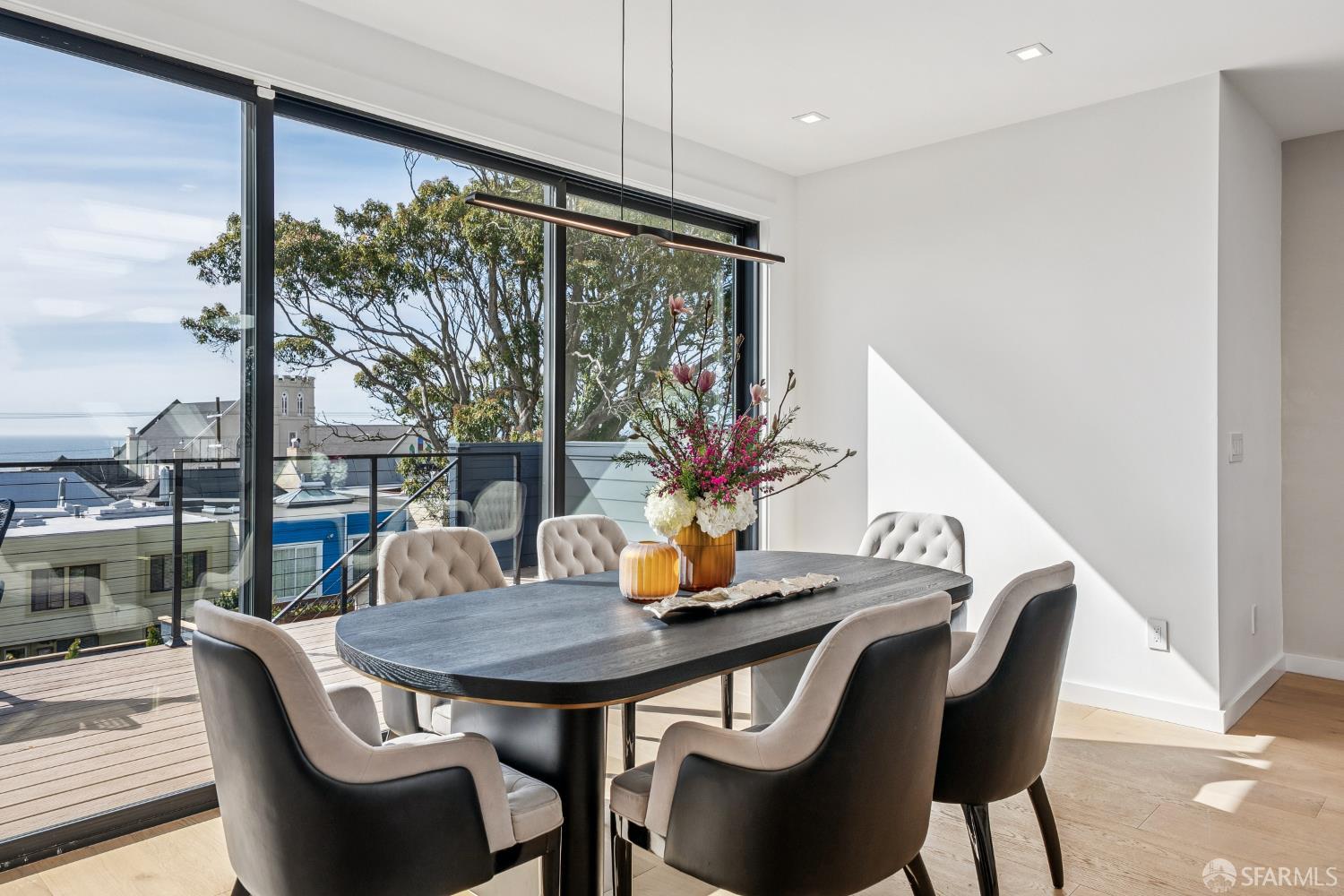 Detail Gallery Image 17 of 79 For 1827 33rd Ave, San Francisco,  CA 94122 - 4 Beds | 4 Baths