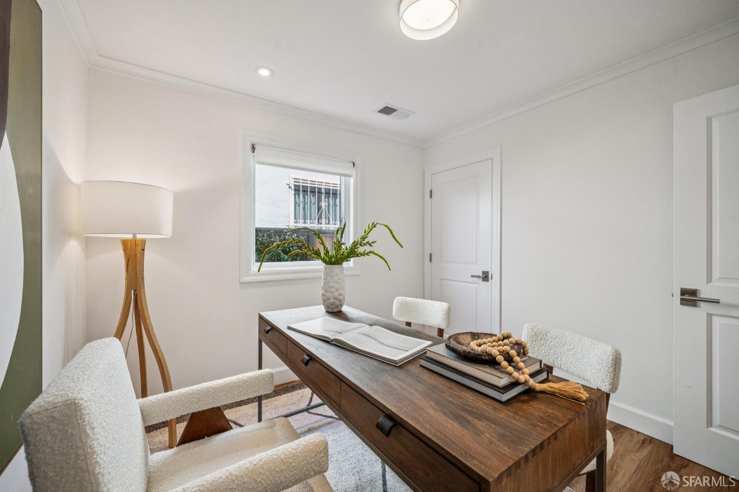 Detail Gallery Image 66 of 94 For 79 Collins St, San Francisco,  CA 94109 - 5 Beds | 3/1 Baths