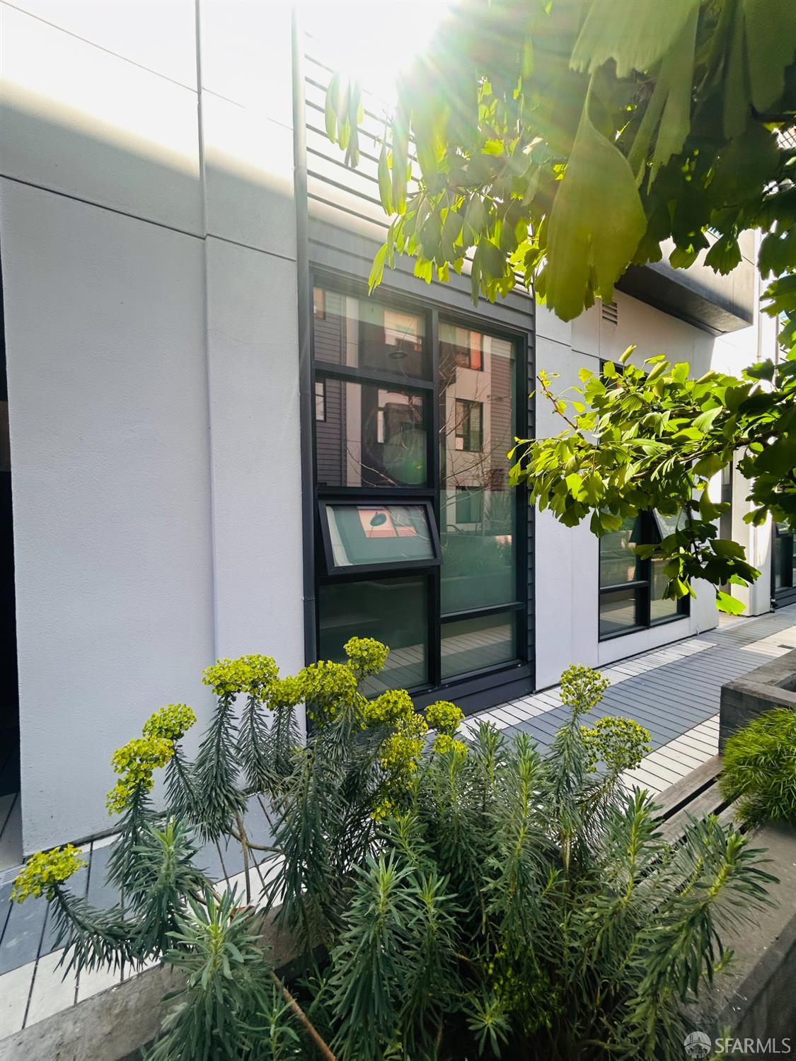 Photo #15: 426116060 Listing: Photo #15