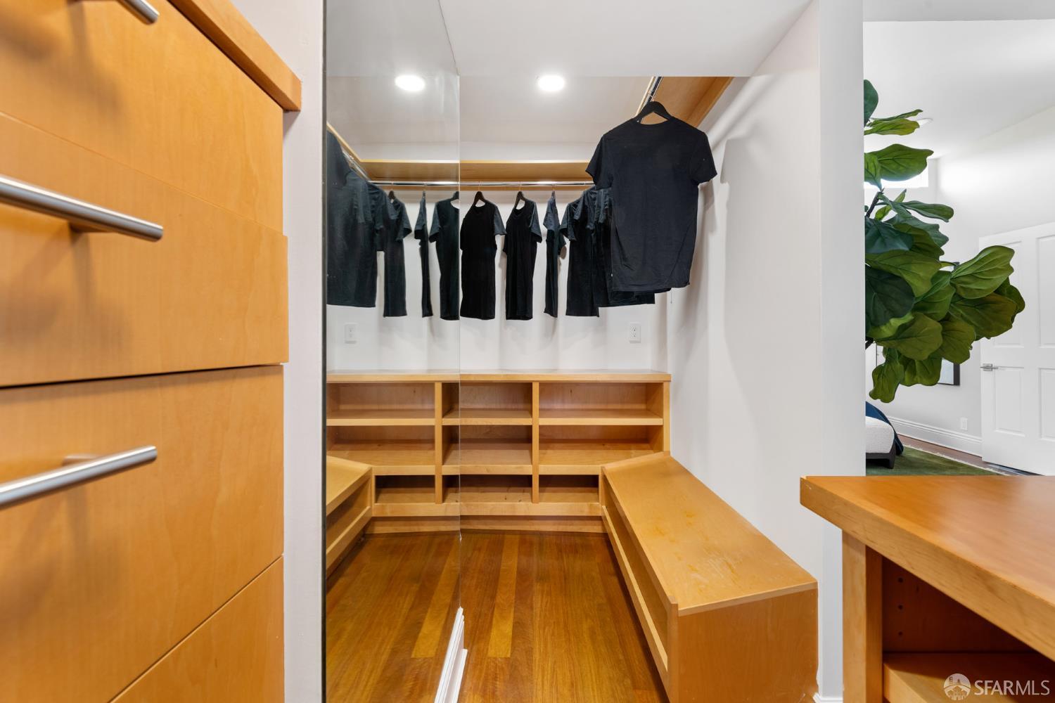 Photo #56: 426115979 Listing: Photo #56