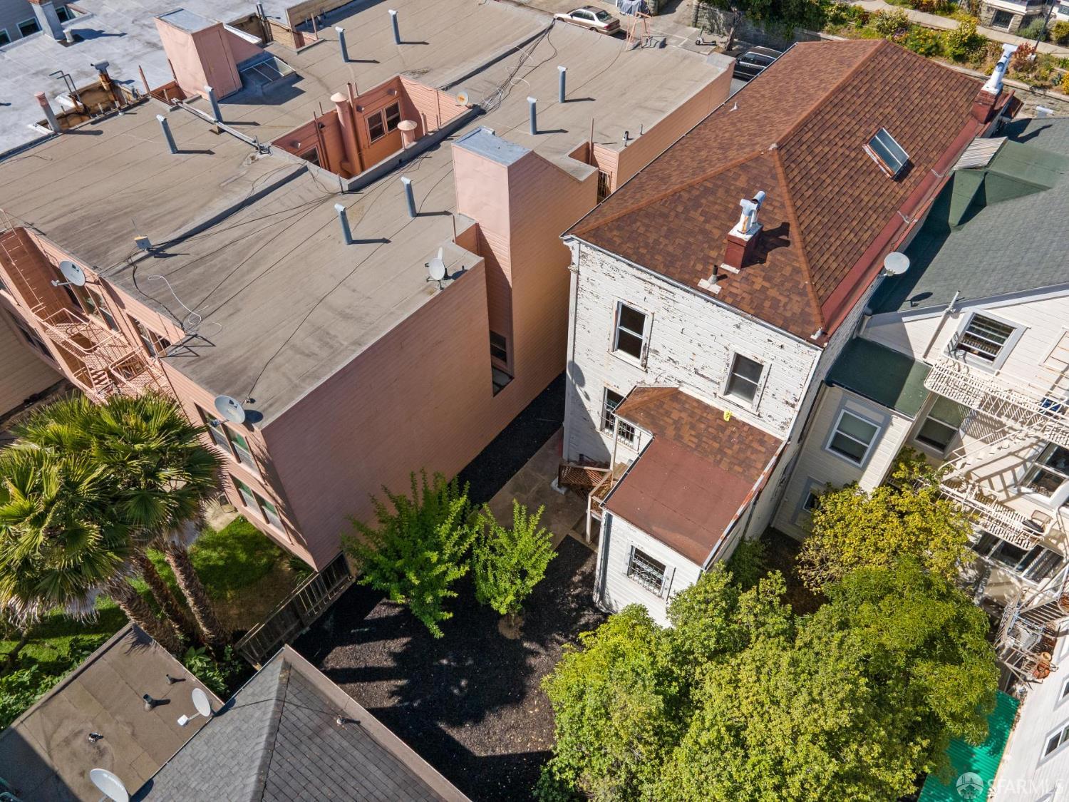 Detail Gallery Image 2 of 82 For 919 Fell St, San Francisco,  CA 94117 - 2 Beds | 1/2 Baths