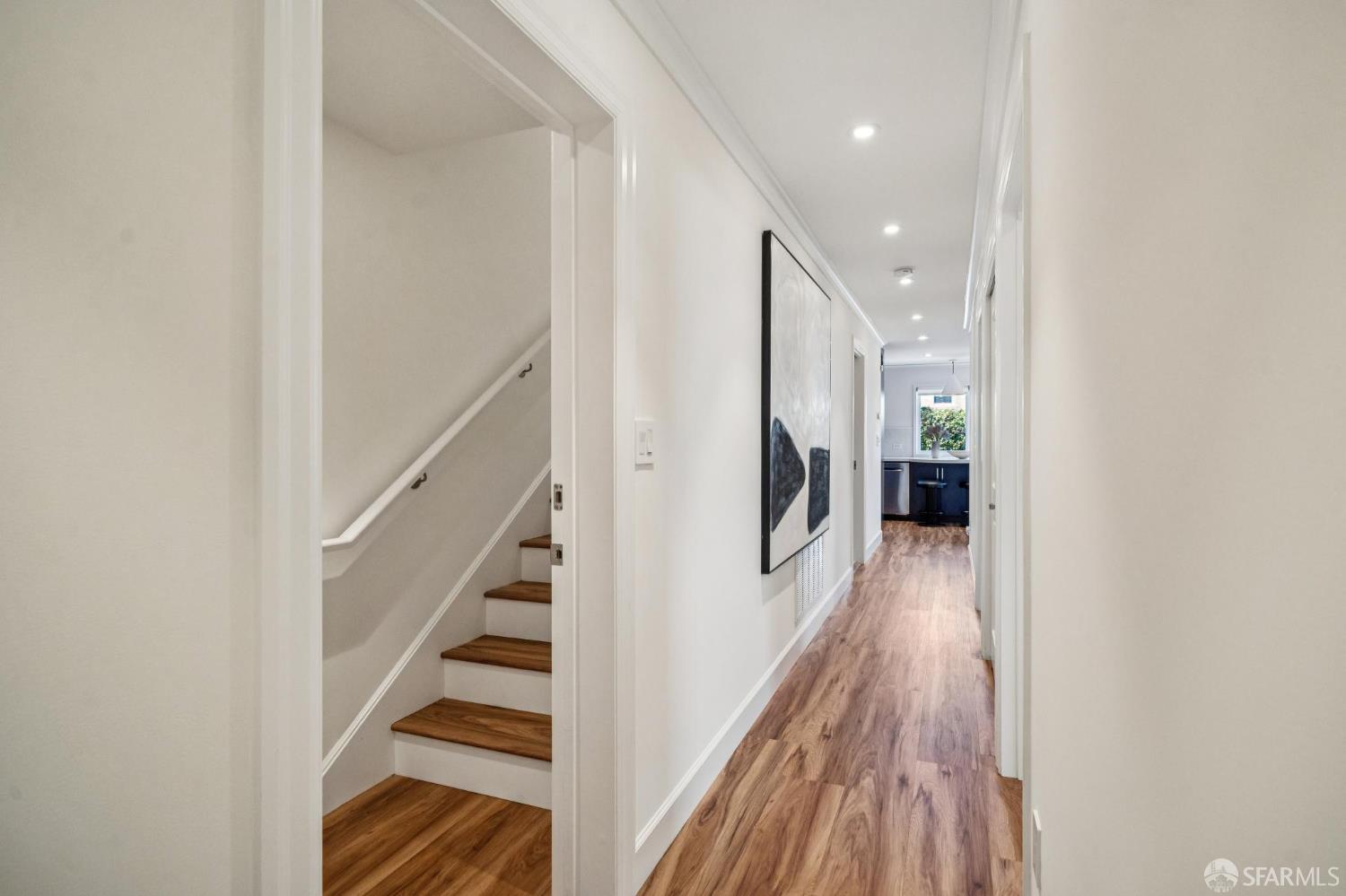 Detail Gallery Image 54 of 94 For 79 Collins St, San Francisco,  CA 94109 - 5 Beds | 3/1 Baths