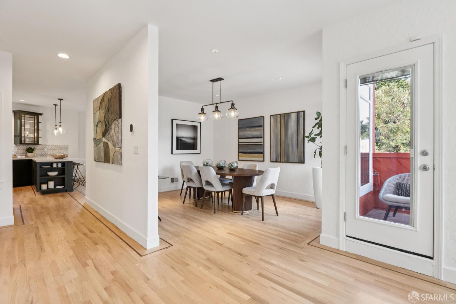 Detail Gallery Image 14 of 74 For 2473 Diamond St, San Francisco,  CA 94131 - 3 Beds | 2/1 Baths