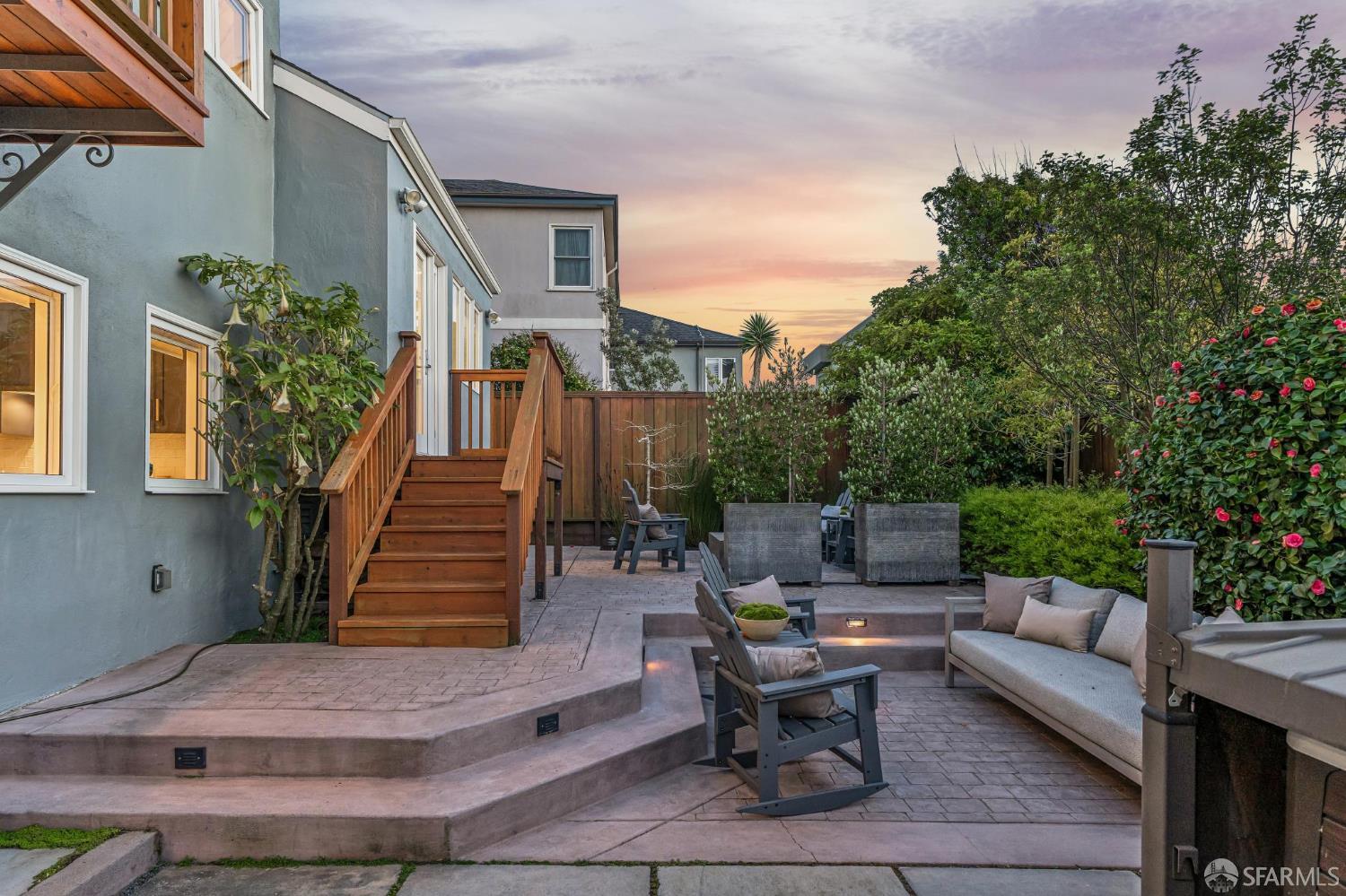 Detail Gallery Image 85 of 94 For 79 Collins St, San Francisco,  CA 94109 - 5 Beds | 3/1 Baths