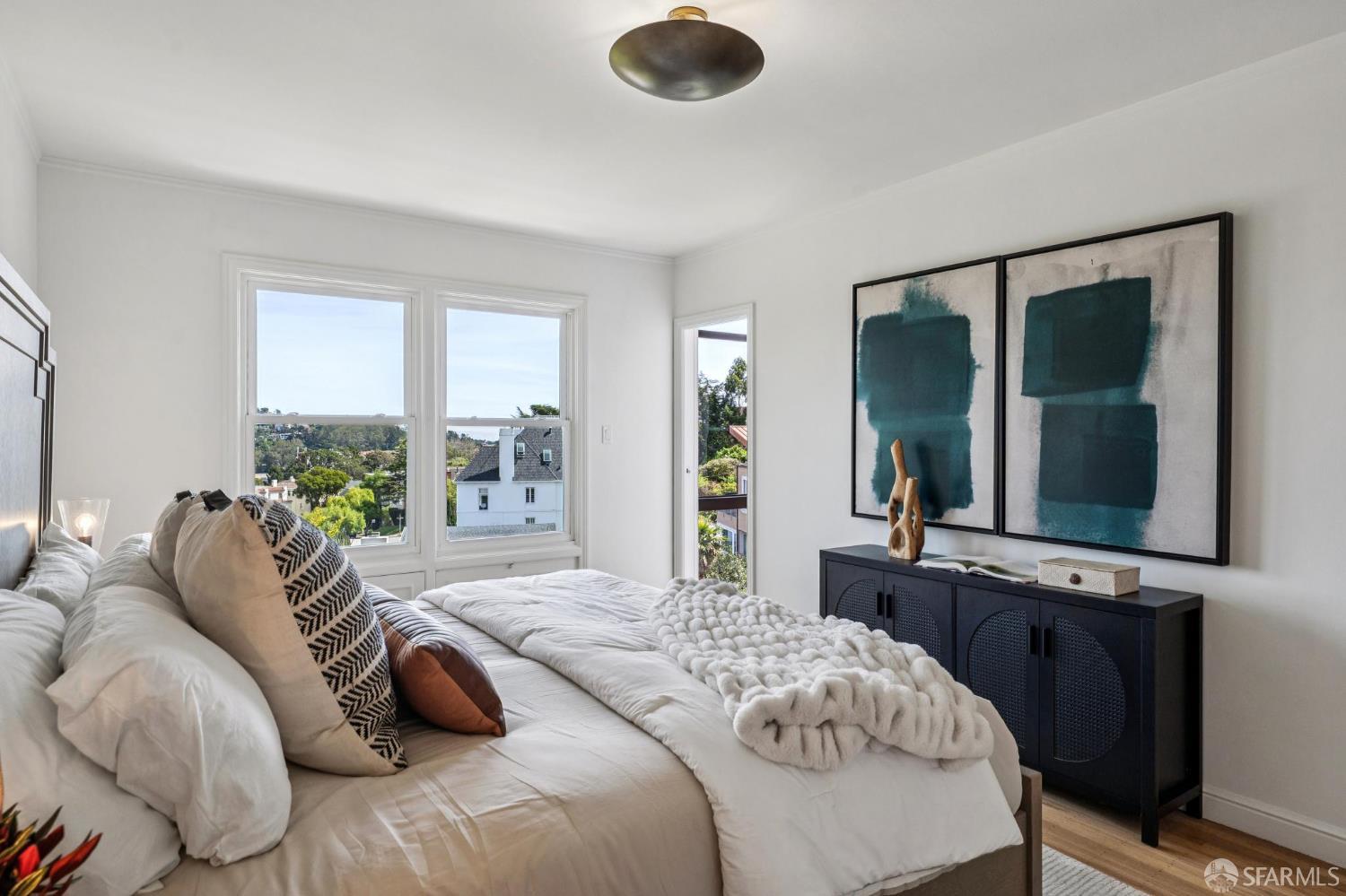 Detail Gallery Image 26 of 64 For 2062 10th Ave, San Francisco,  CA 94116 - 4 Beds | 2 Baths