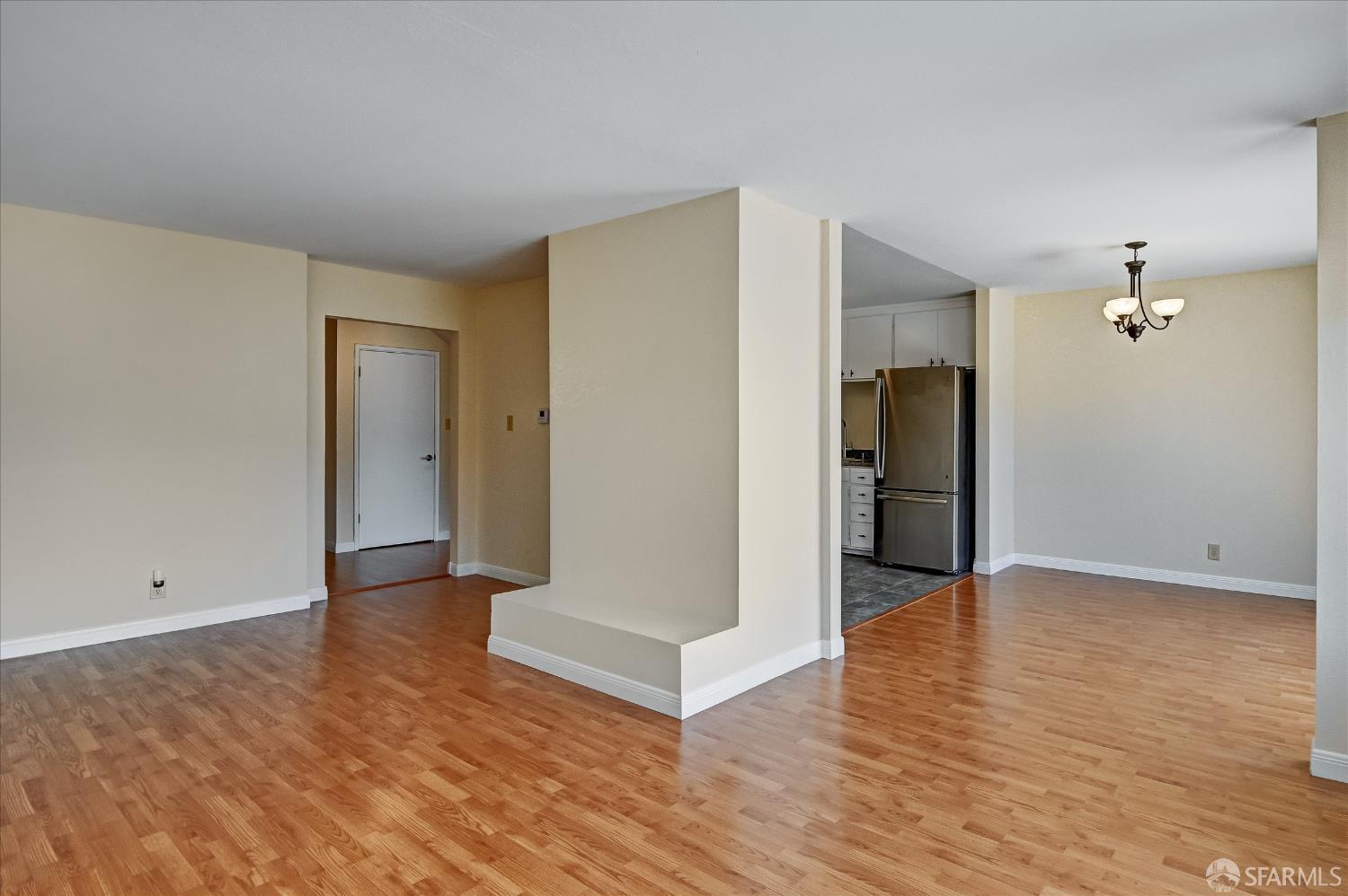 Detail Gallery Image 6 of 35 For 166 Museum Way, San Francisco,  CA 94114 - 2 Beds | 1/1 Baths