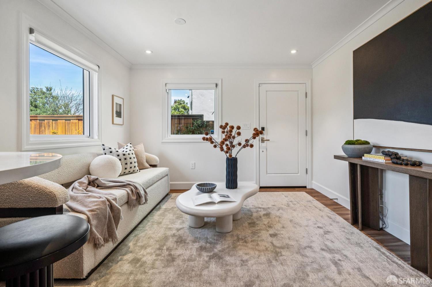 Detail Gallery Image 56 of 94 For 79 Collins St, San Francisco,  CA 94109 - 5 Beds | 3/1 Baths