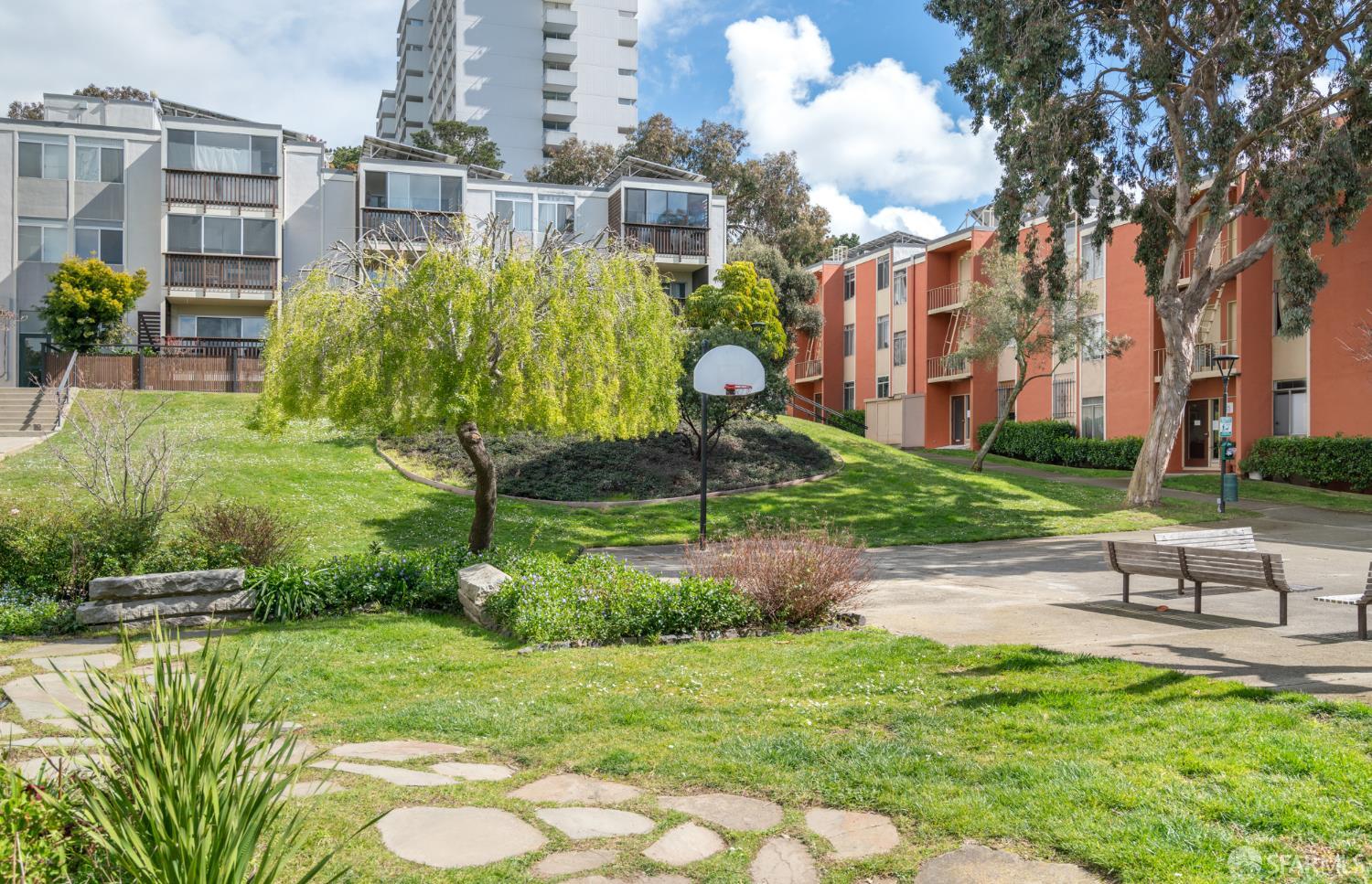 Photo #31: 426114543 Listing: Photo #31