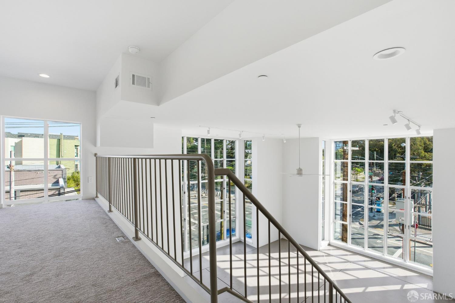 Detail Gallery Image 13 of 49 For 1800 Bryant St, San Francisco,  CA 94110 - 1 Beds | 2 Baths