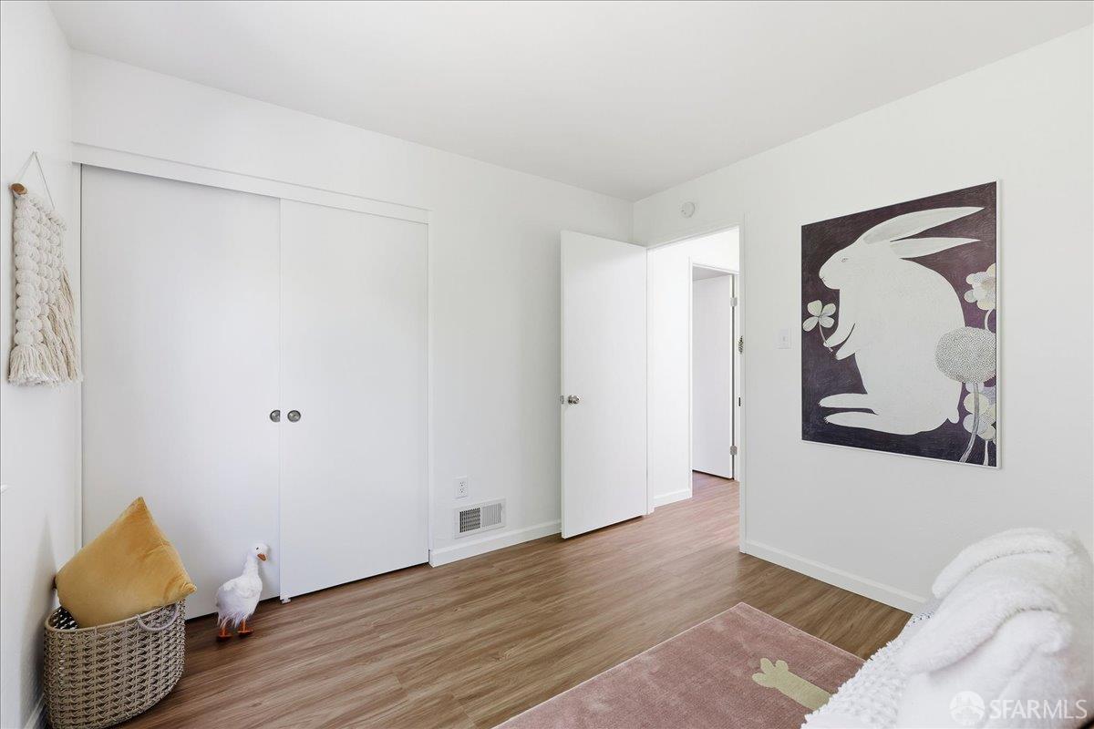 Detail Gallery Image 29 of 60 For 104 Dorado Ter, San Francisco,  CA 94112 - 5 Beds | 3/1 Baths