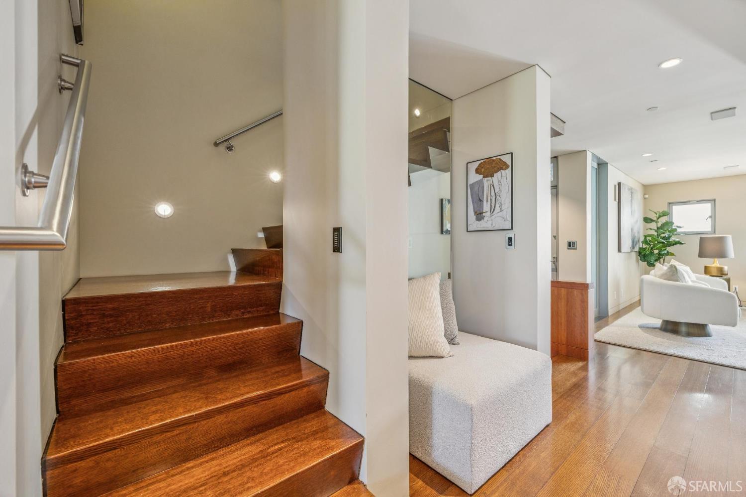 Detail Gallery Image 28 of 88 For 1170 Chestnut St, San Francisco,  CA 94109 - 4 Beds | 3/1 Baths