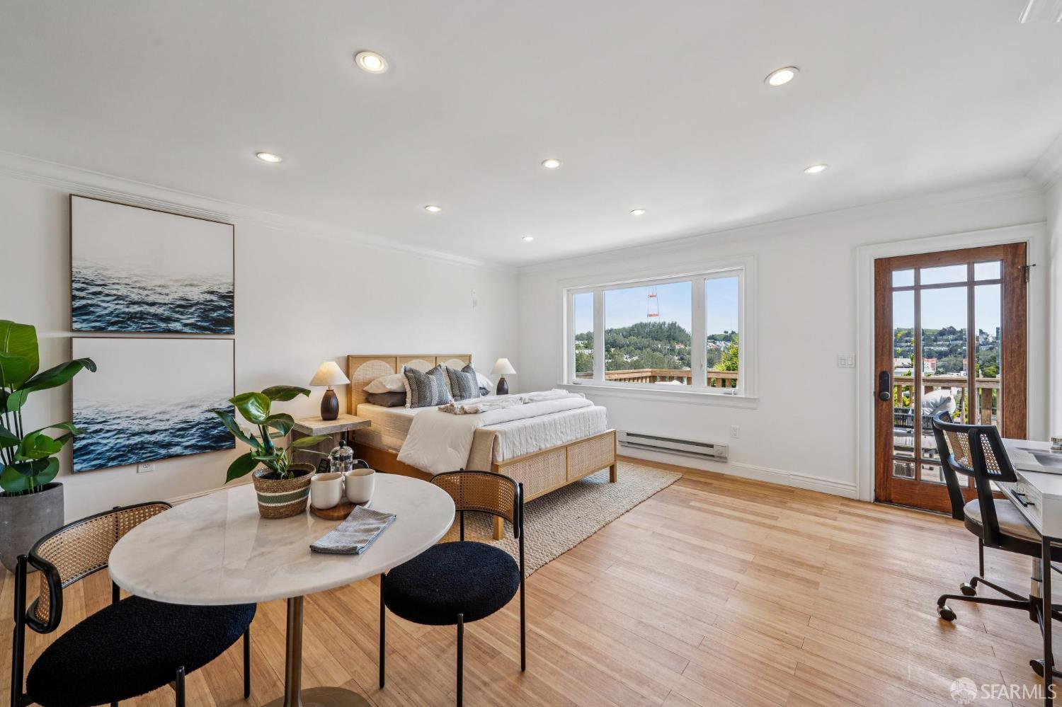 Detail Gallery Image 31 of 64 For 2062 10th Ave, San Francisco,  CA 94116 - 4 Beds | 2 Baths