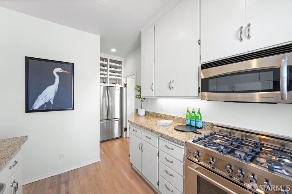 Photo #10: 426115967 Listing: Photo #10