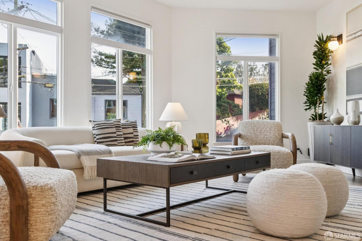 Detail Gallery Image 11 of 74 For 2473 Diamond St, San Francisco,  CA 94131 - 3 Beds | 2/1 Baths