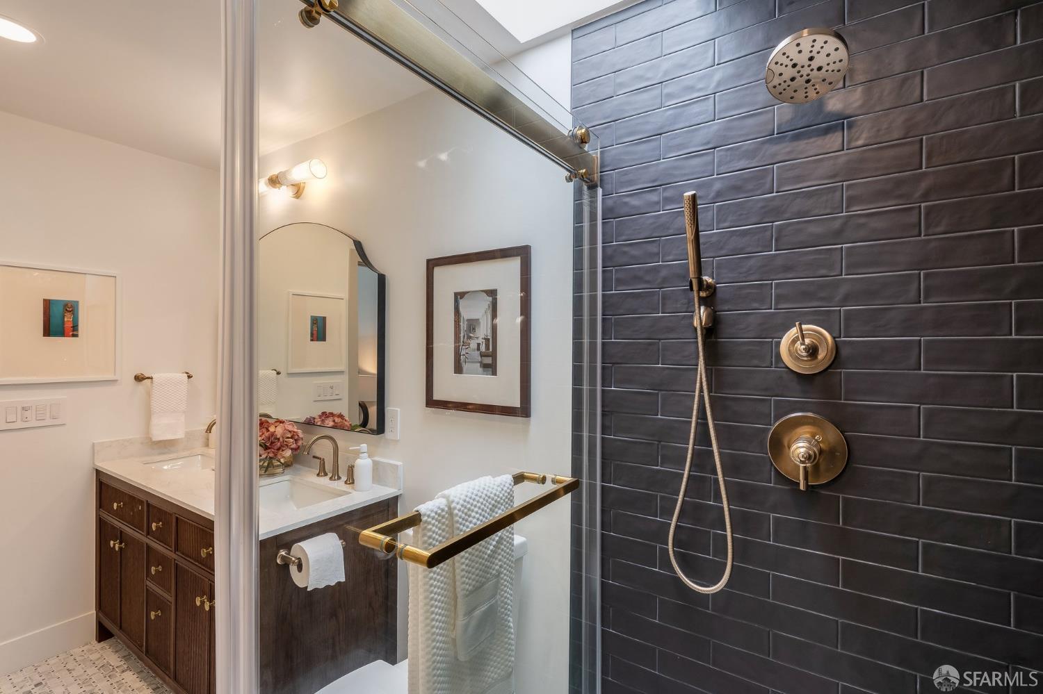 Detail Gallery Image 51 of 77 For 249 Gold Mine Dr, San Francisco,  CA 94131 - 4 Beds | 3 Baths