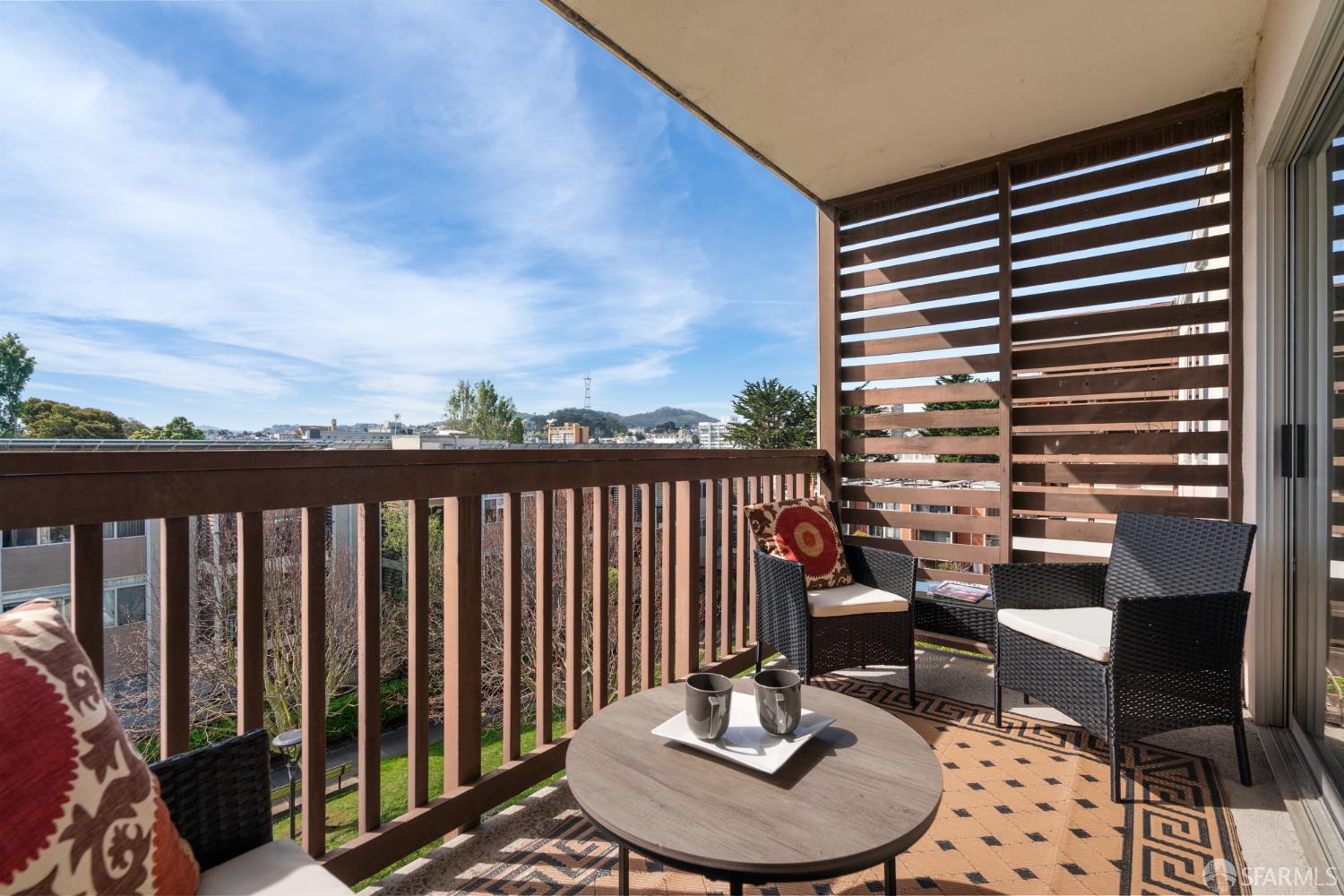 Photo #5: 426114543 Listing: Photo #5