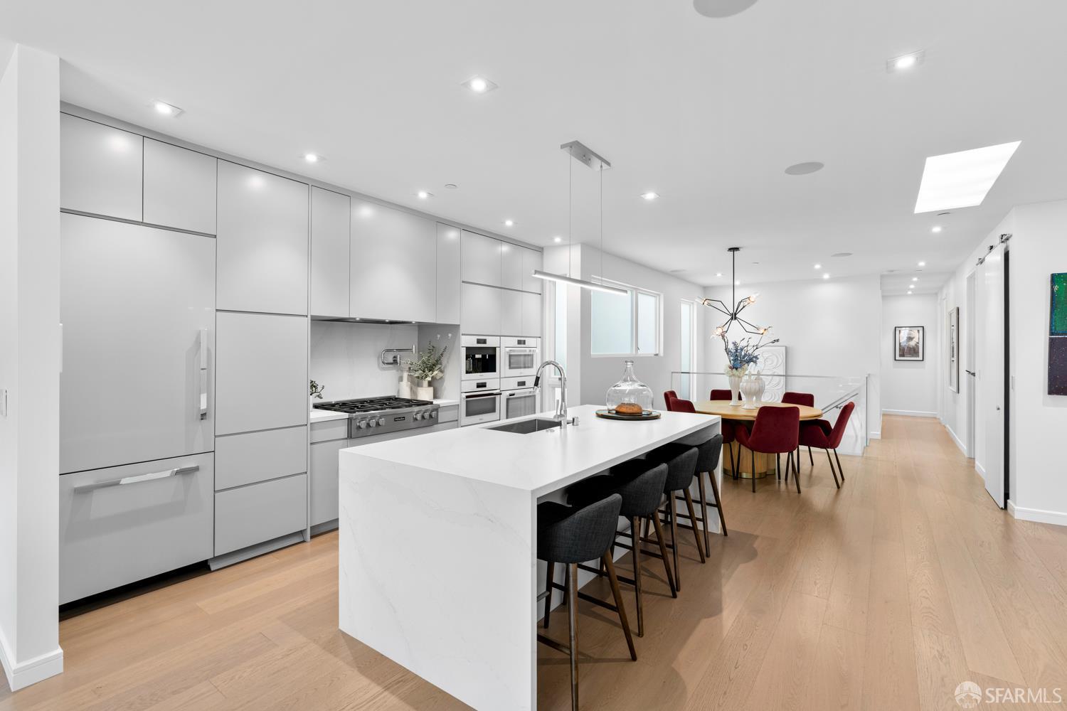 Detail Gallery Image 6 of 24 For 137 Parker Ave, San Francisco,  CA 94118 - 3 Beds | 3/1 Baths