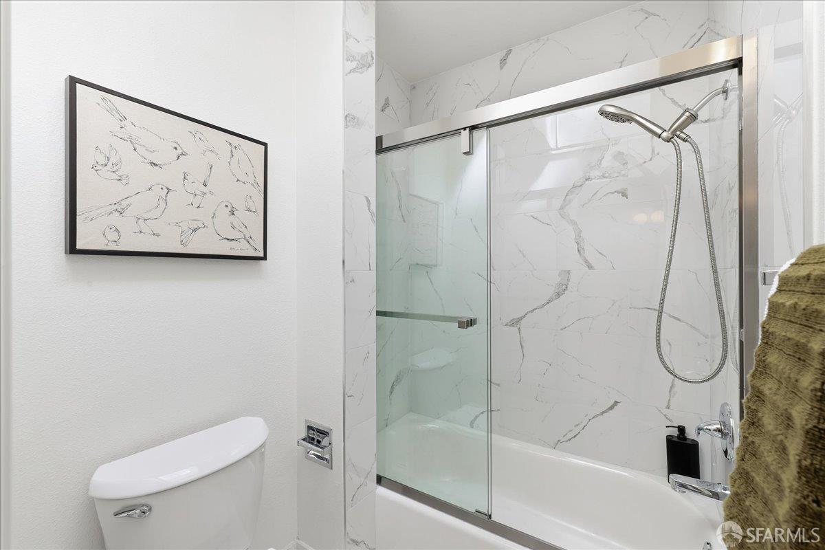 Detail Gallery Image 40 of 60 For 104 Dorado Ter, San Francisco,  CA 94112 - 5 Beds | 3/1 Baths