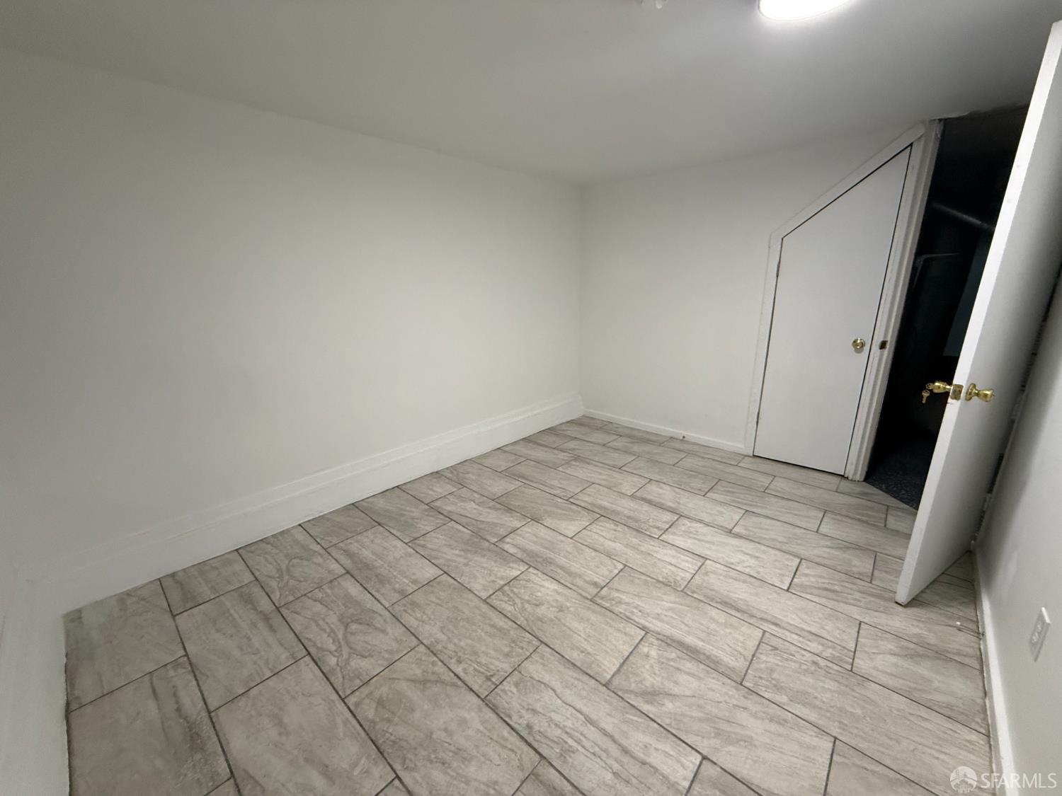 Detail Gallery Image 15 of 18 For 786 Colby St, San Francisco,  CA 94134 - 4 Beds | 2 Baths