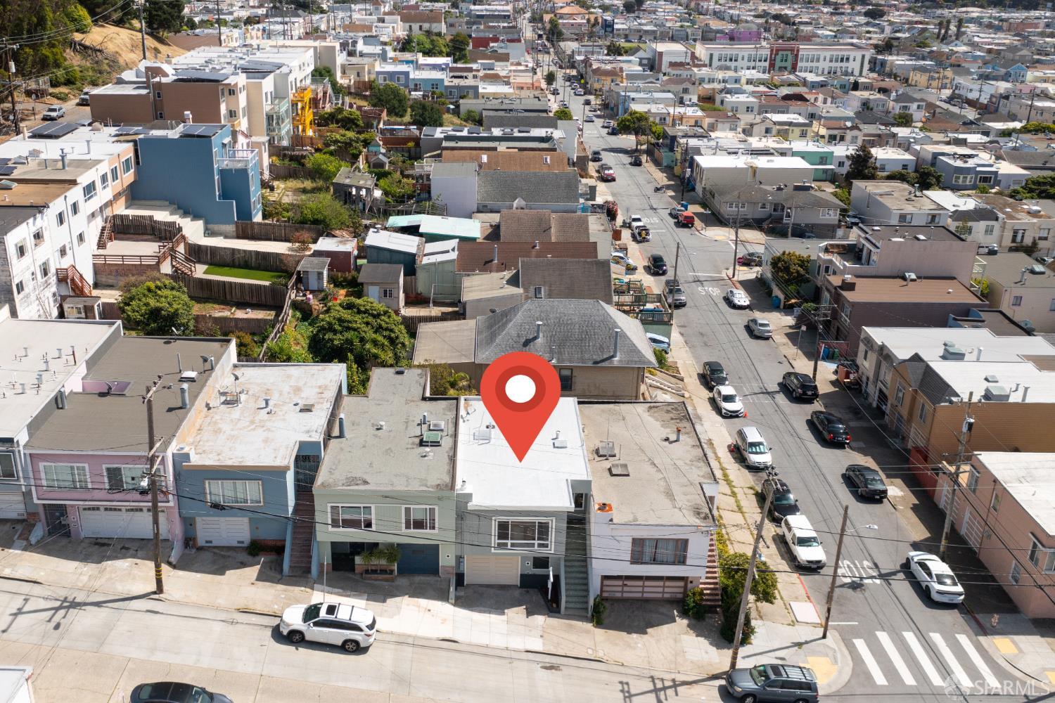 Detail Gallery Image 8 of 59 For 239 Sawyer St, San Francisco,  CA 94134 - 2 Beds | 1 Baths