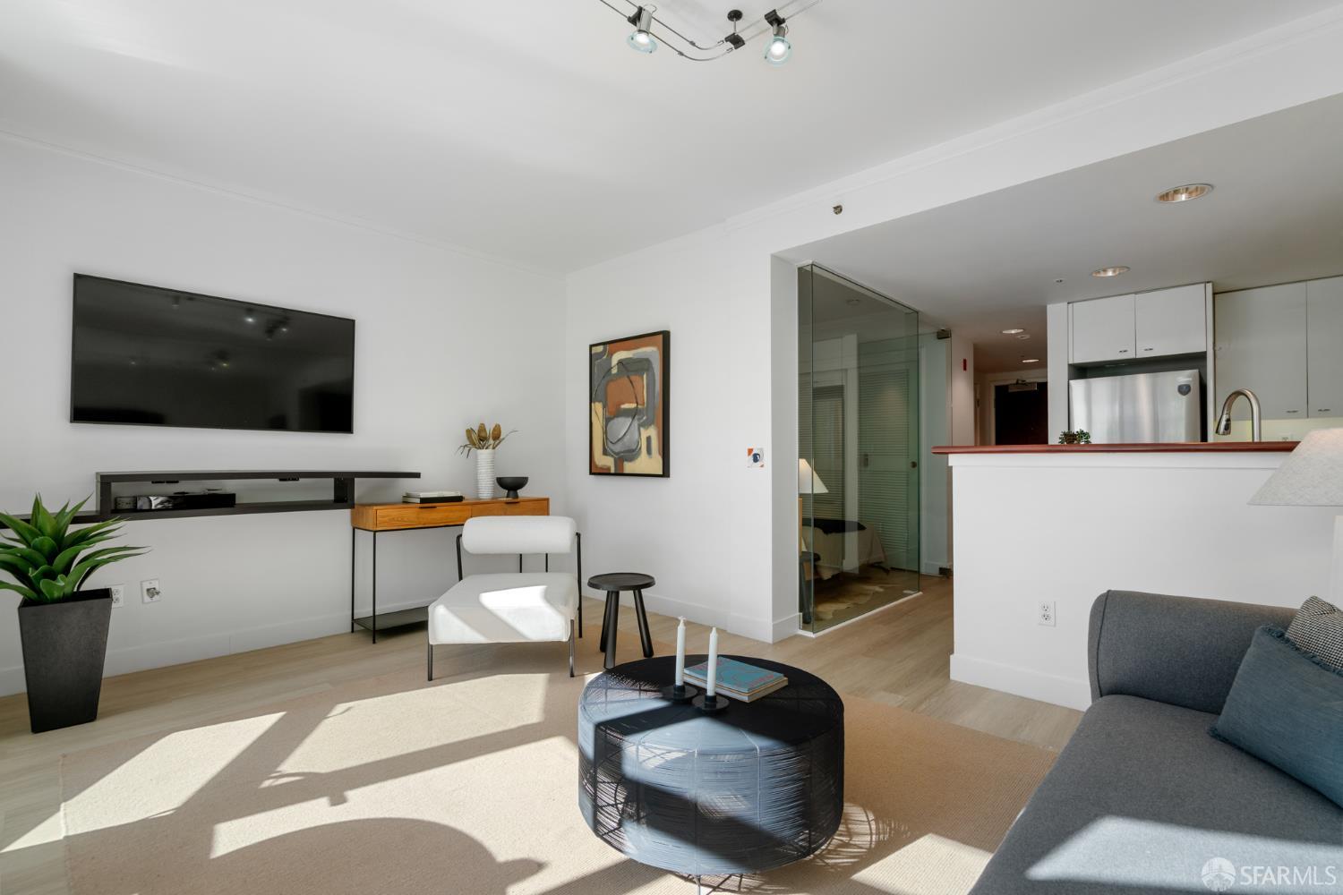 Photo #17: 426116270 Listing: Photo #17