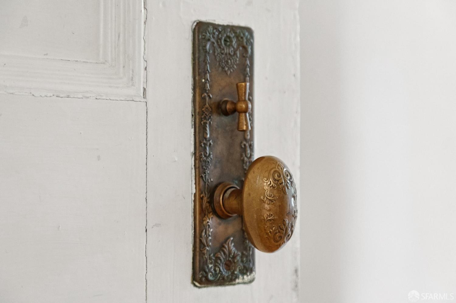 Detail Gallery Image 17 of 82 For 919 Fell St, San Francisco,  CA 94117 - 2 Beds | 1/2 Baths